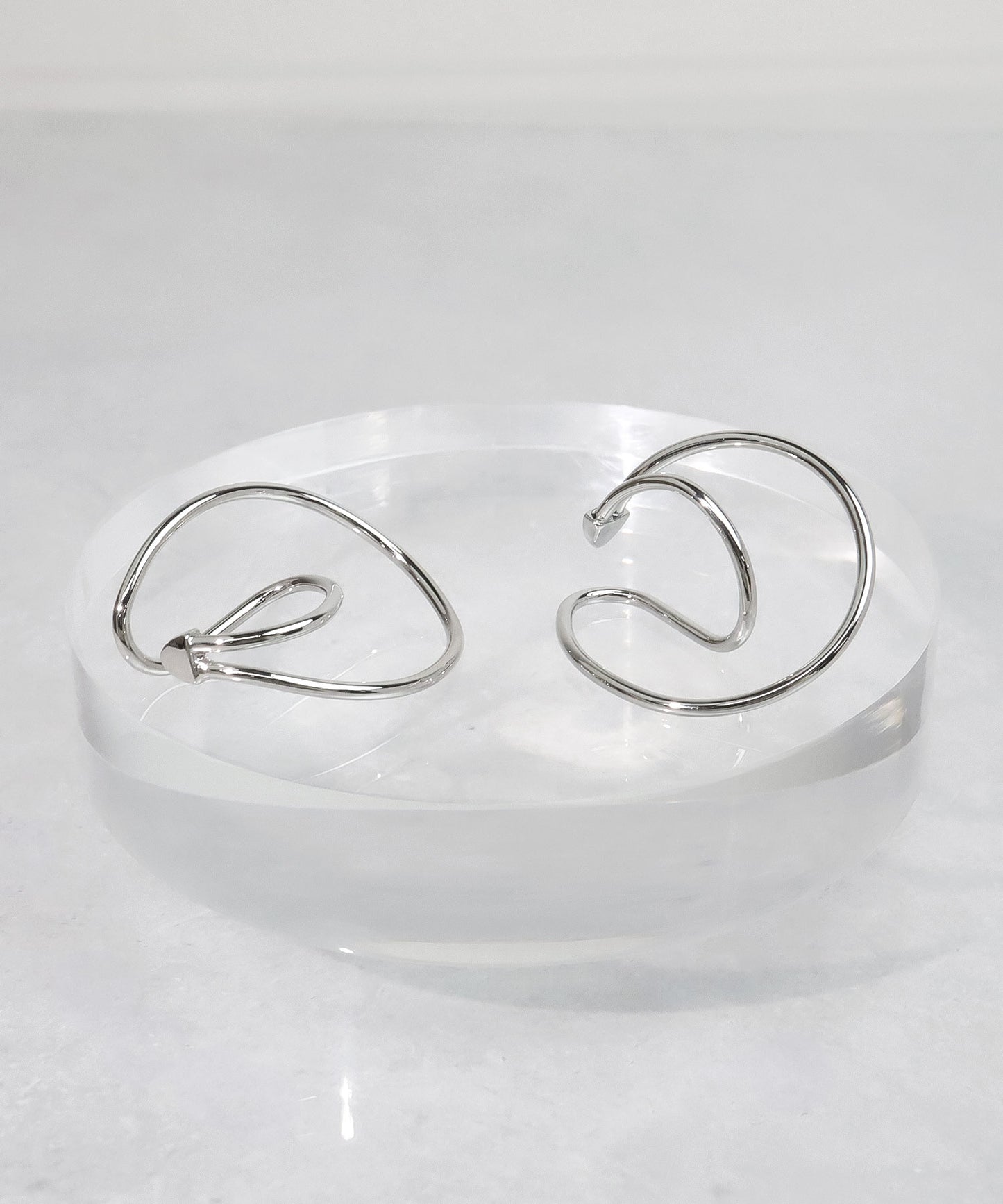 blackdia ocean クロスラインイヤーカフ