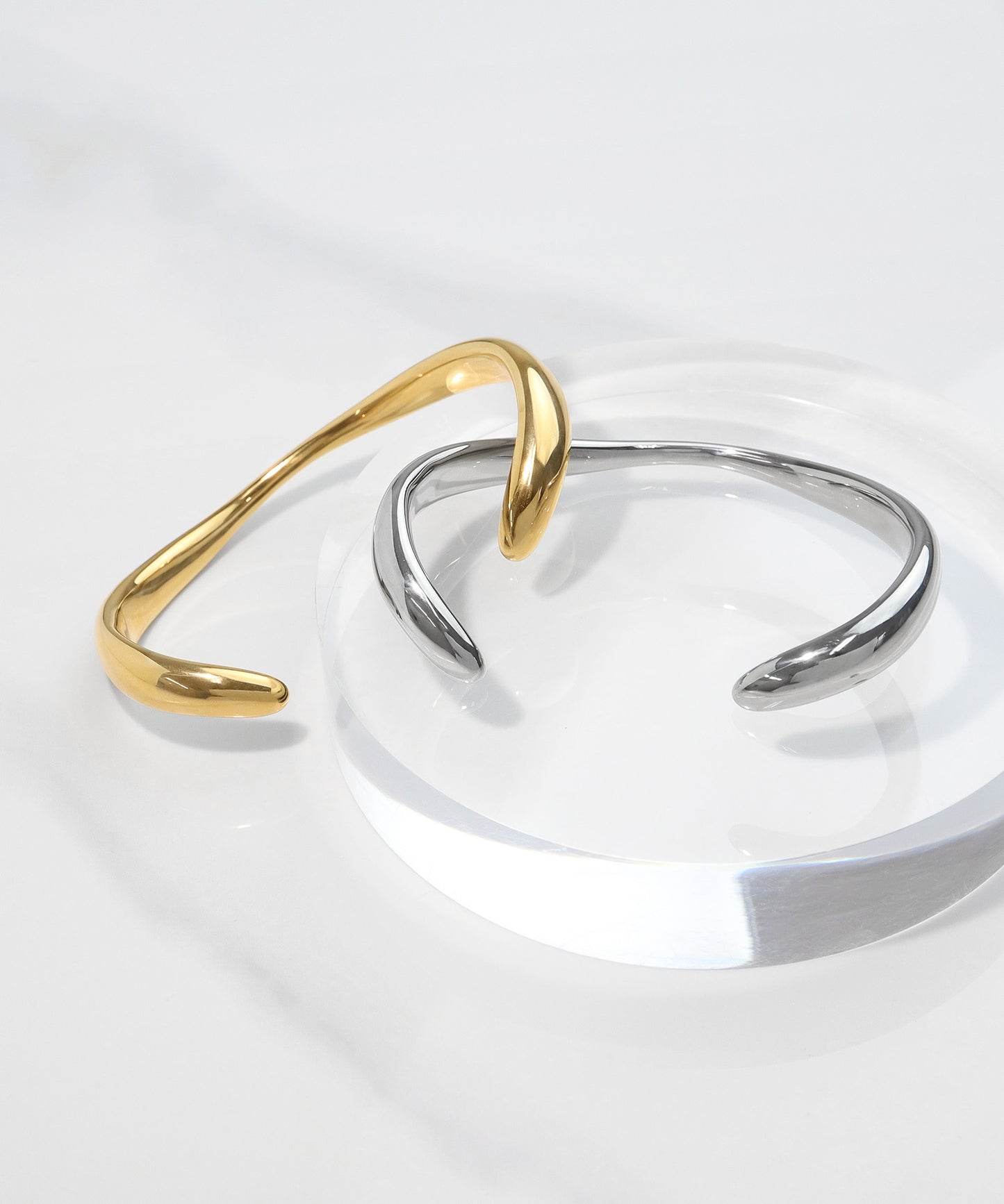 blackdia ocean ウェーブバングル