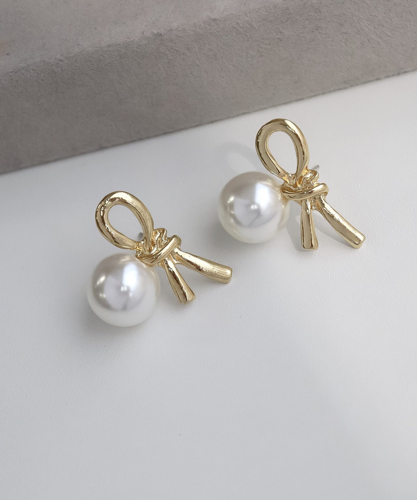 blackdia ocean ツイストデザイン パールピアス