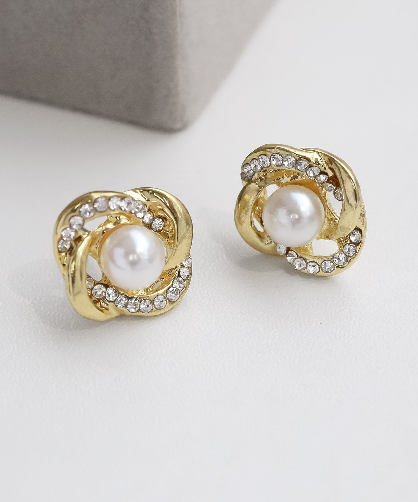 blackdia ocean 一粒パール ラインストーンピアス