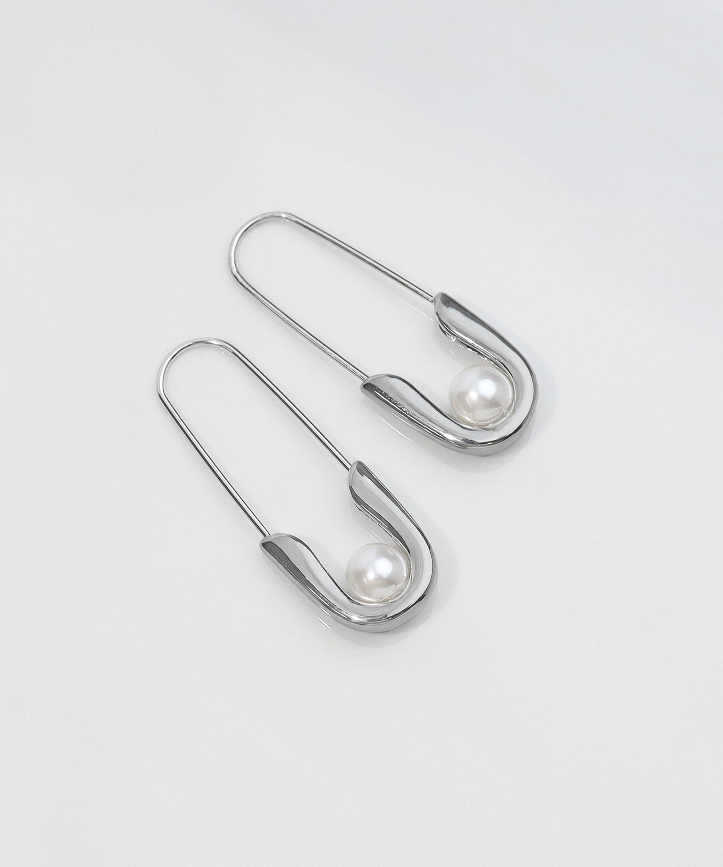 【今週末限定価格】blackdia ocean ワンパール セーフティピンピアス