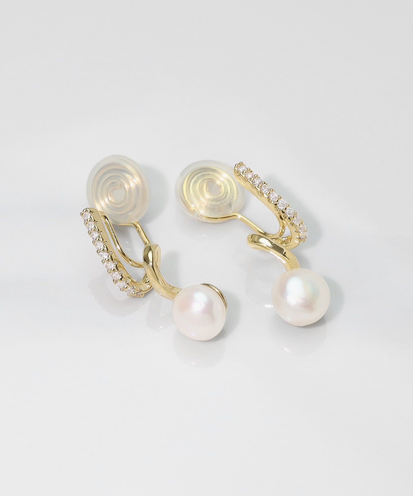 blackdia ocean パールスパイラルピアス/イヤリング