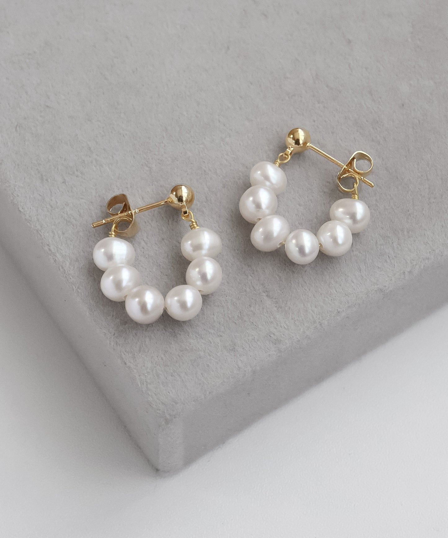 blackdia ocean 6粒パール フープピアス