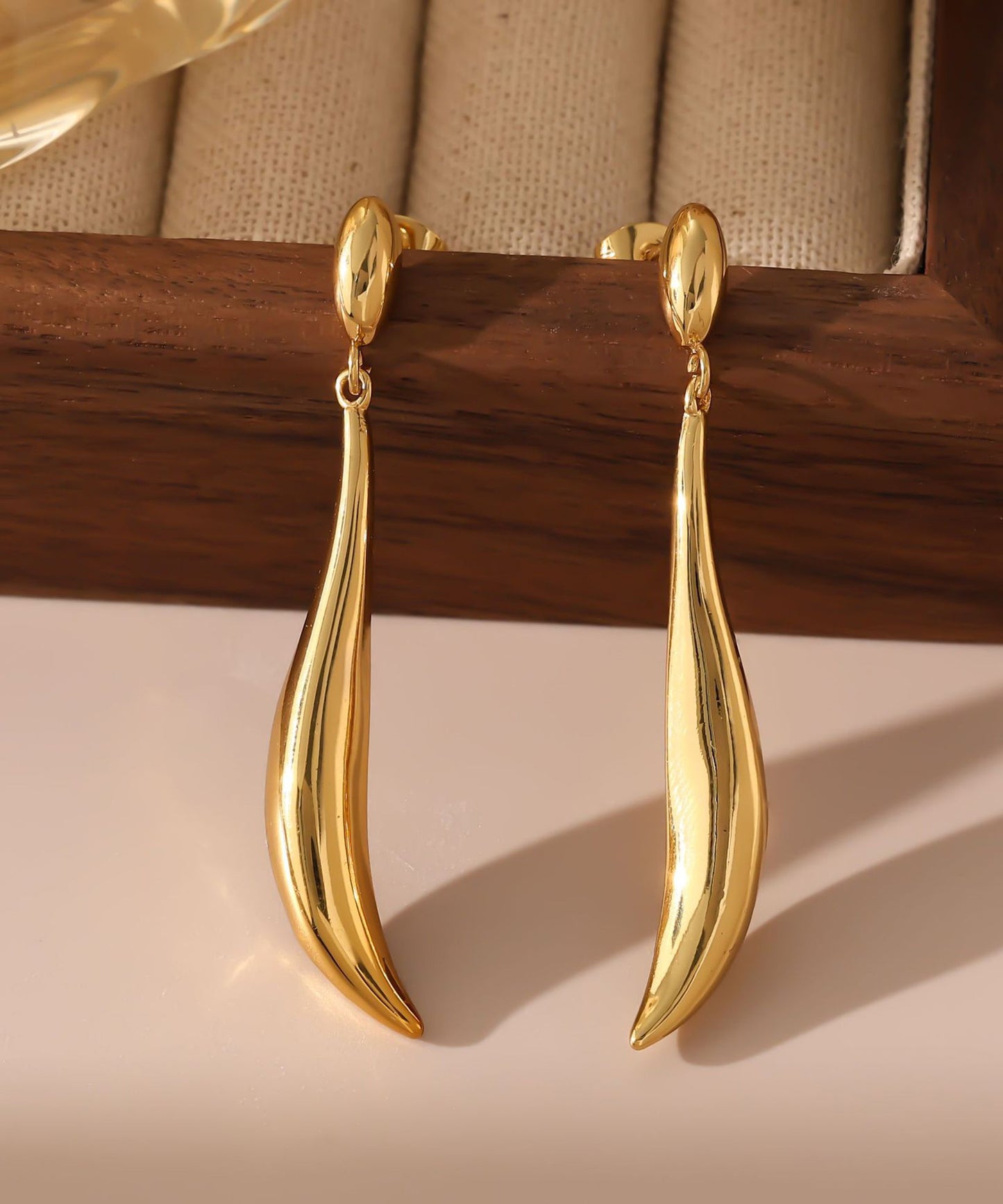 blackdia ocean ボリュームスウィングピアス