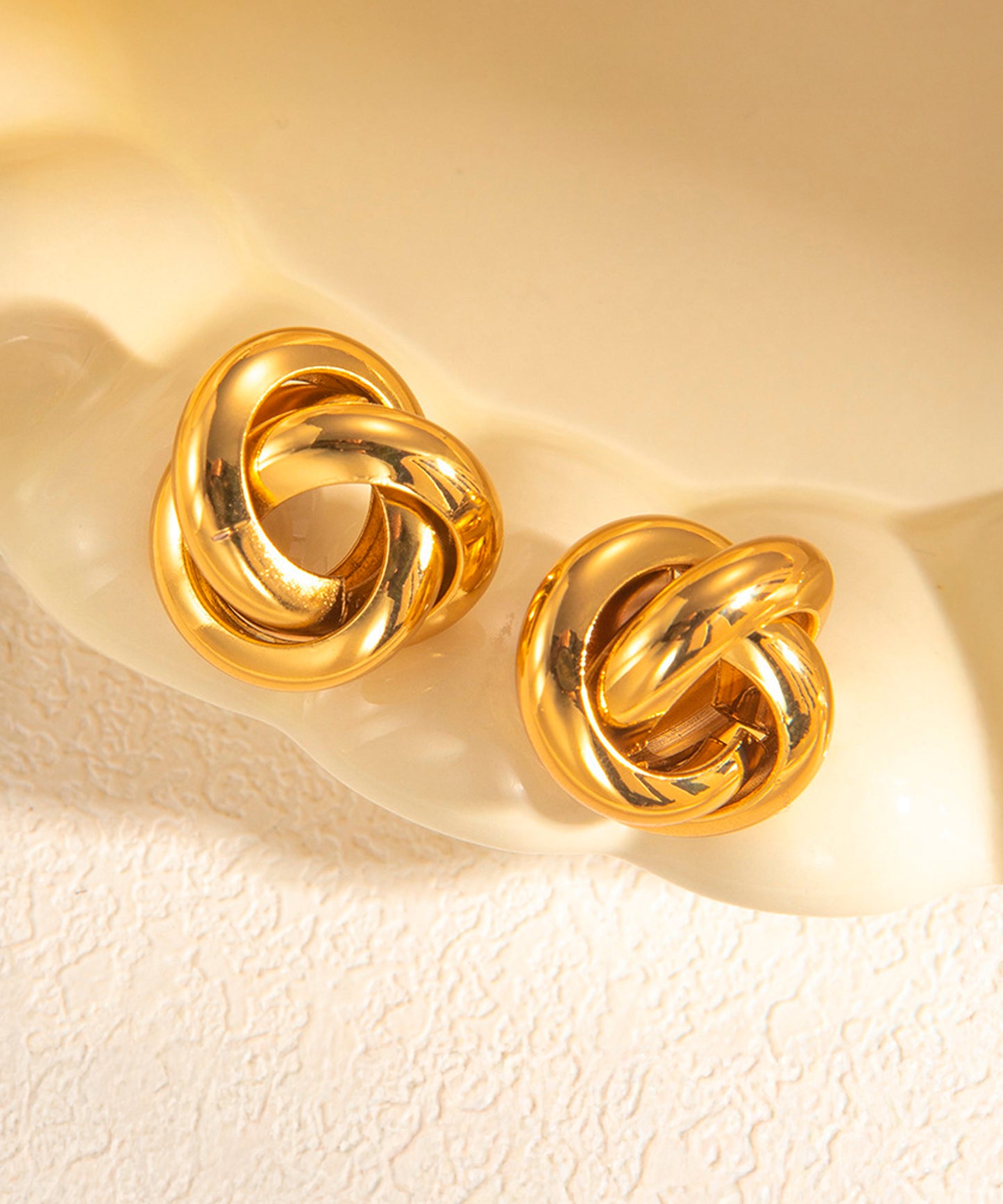 blackdia ocean ボリュームノットピアス