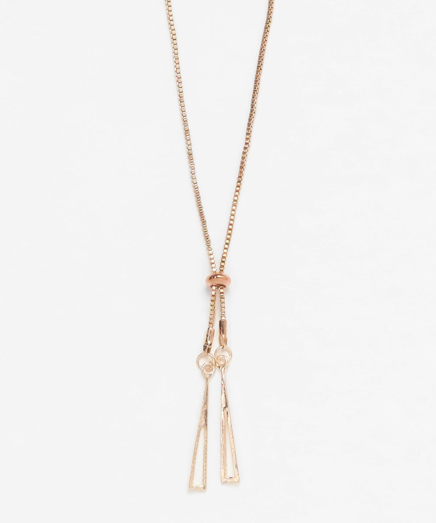 blackdia ocean トライアングルラリエットネックレス