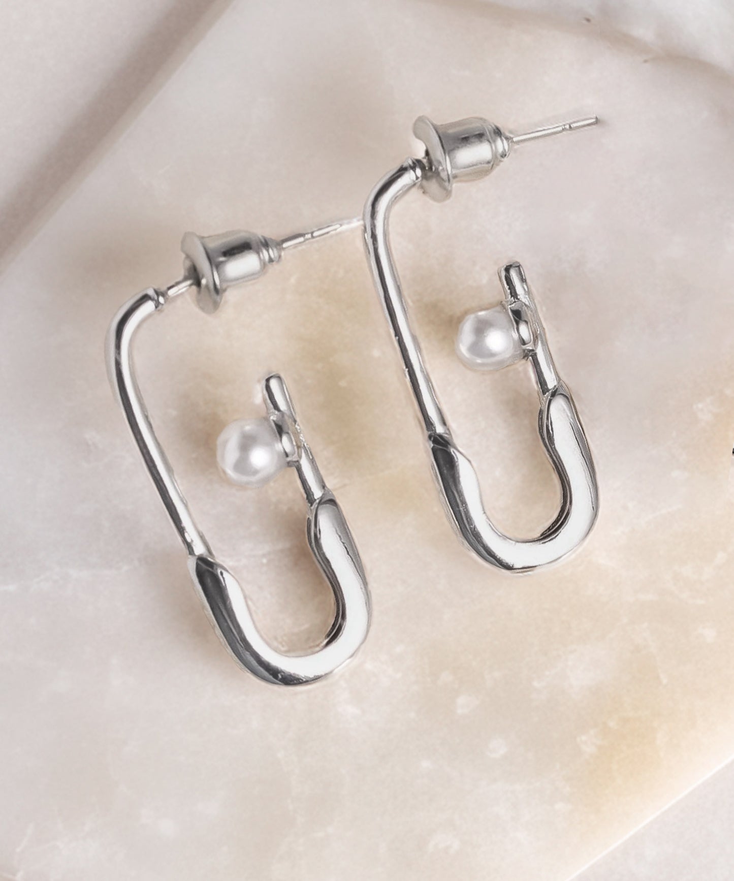 【今週末限定価格】blackdia ocean パール セーフティピン スタッドピアス