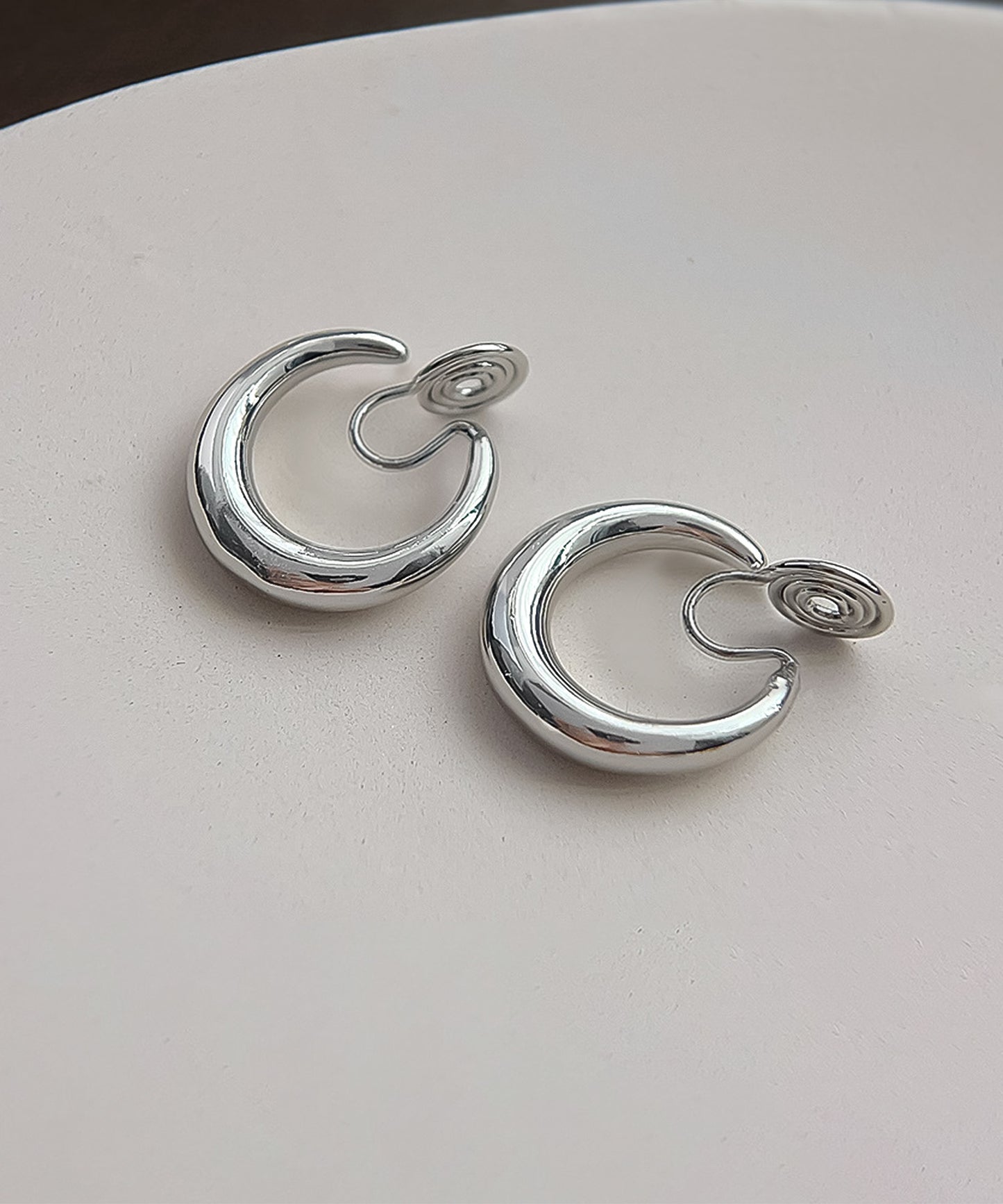 blackdia ocean クレセントムーンピアス/イヤリング