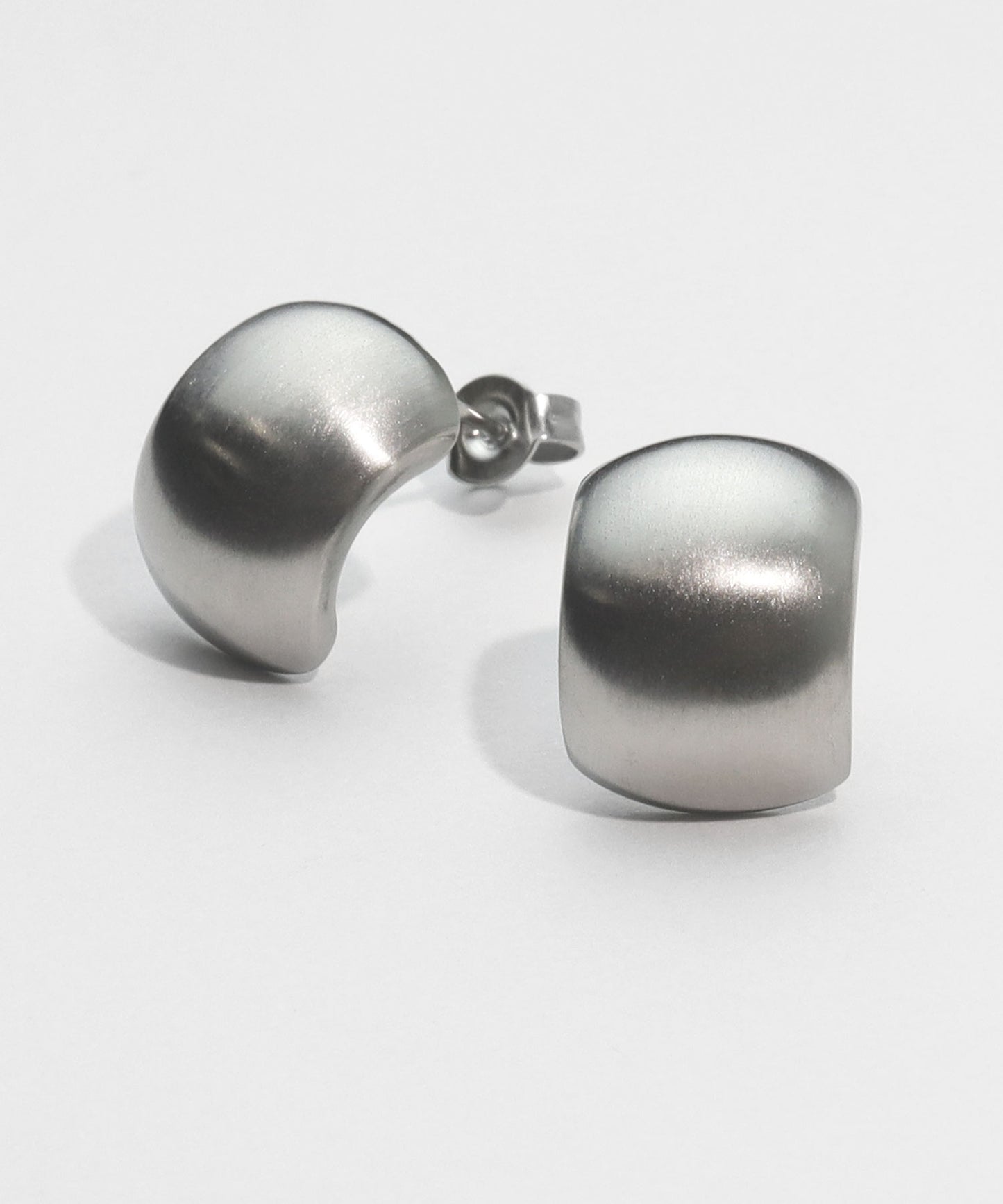 blackdia ocean セミマットカーブピアス