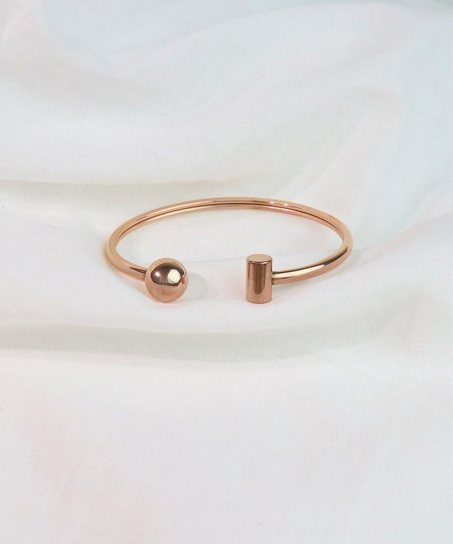 blackdia ocean アシンメトリーデザイン バングル