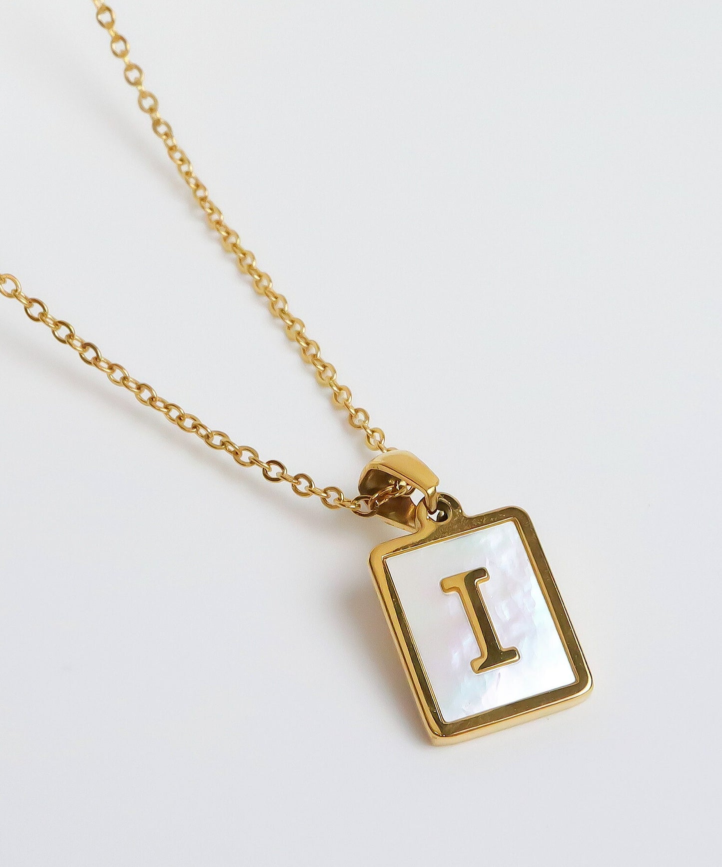 blackdia ocean イニシャルシェルネックレス