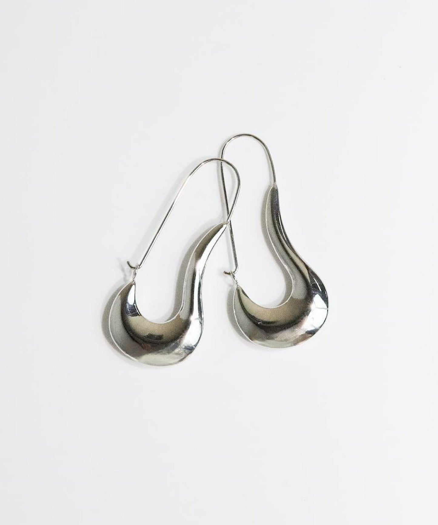 blackdia ocean ウェーブボリュームピアス