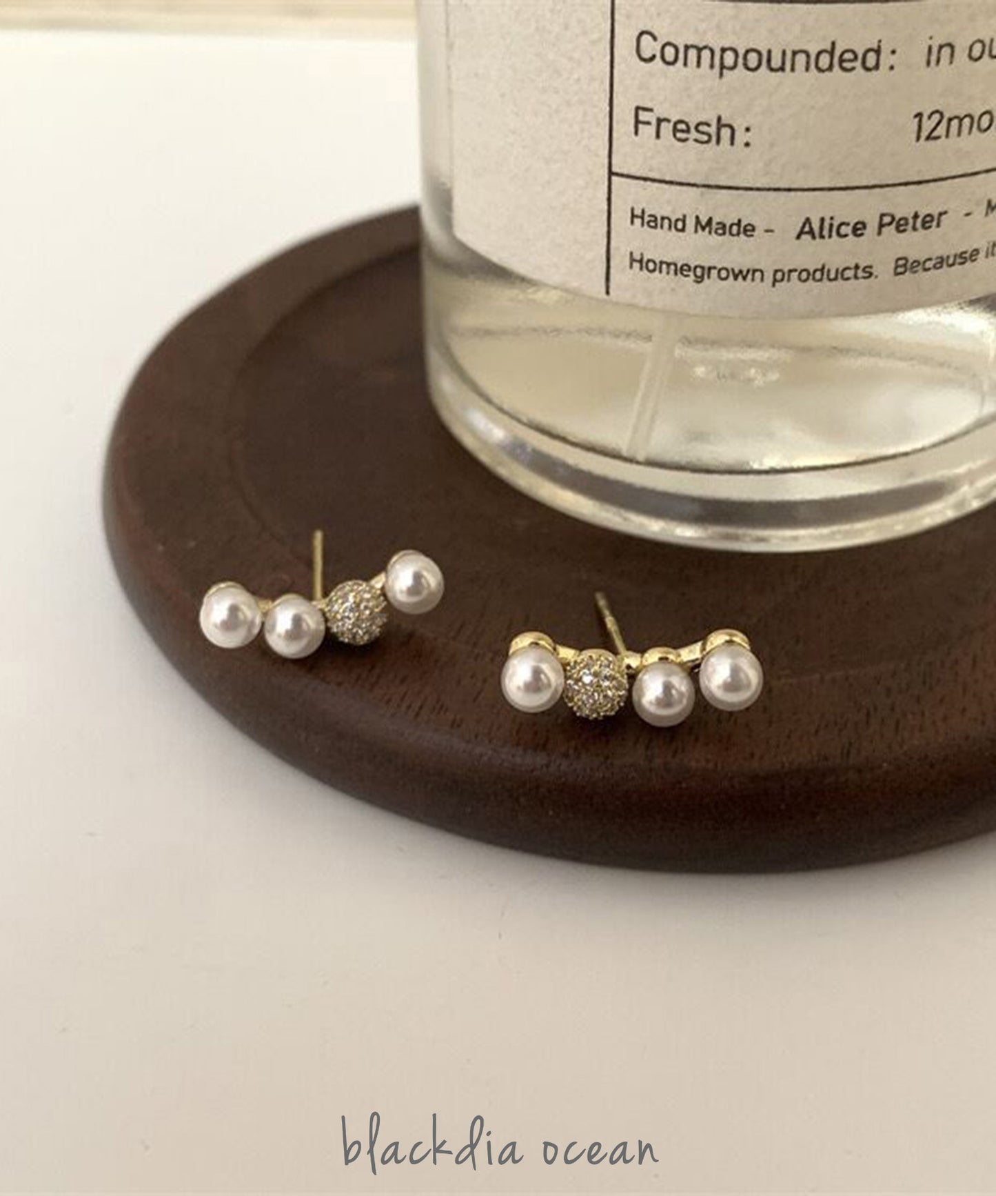 【今週末限定価格】blackdia ocean パールジルコニアラインピアス