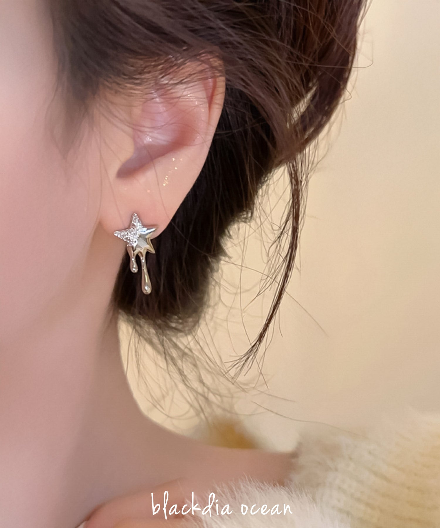 ORSAさんのピアス blackdia ocean メルトスターピアス/イヤリング