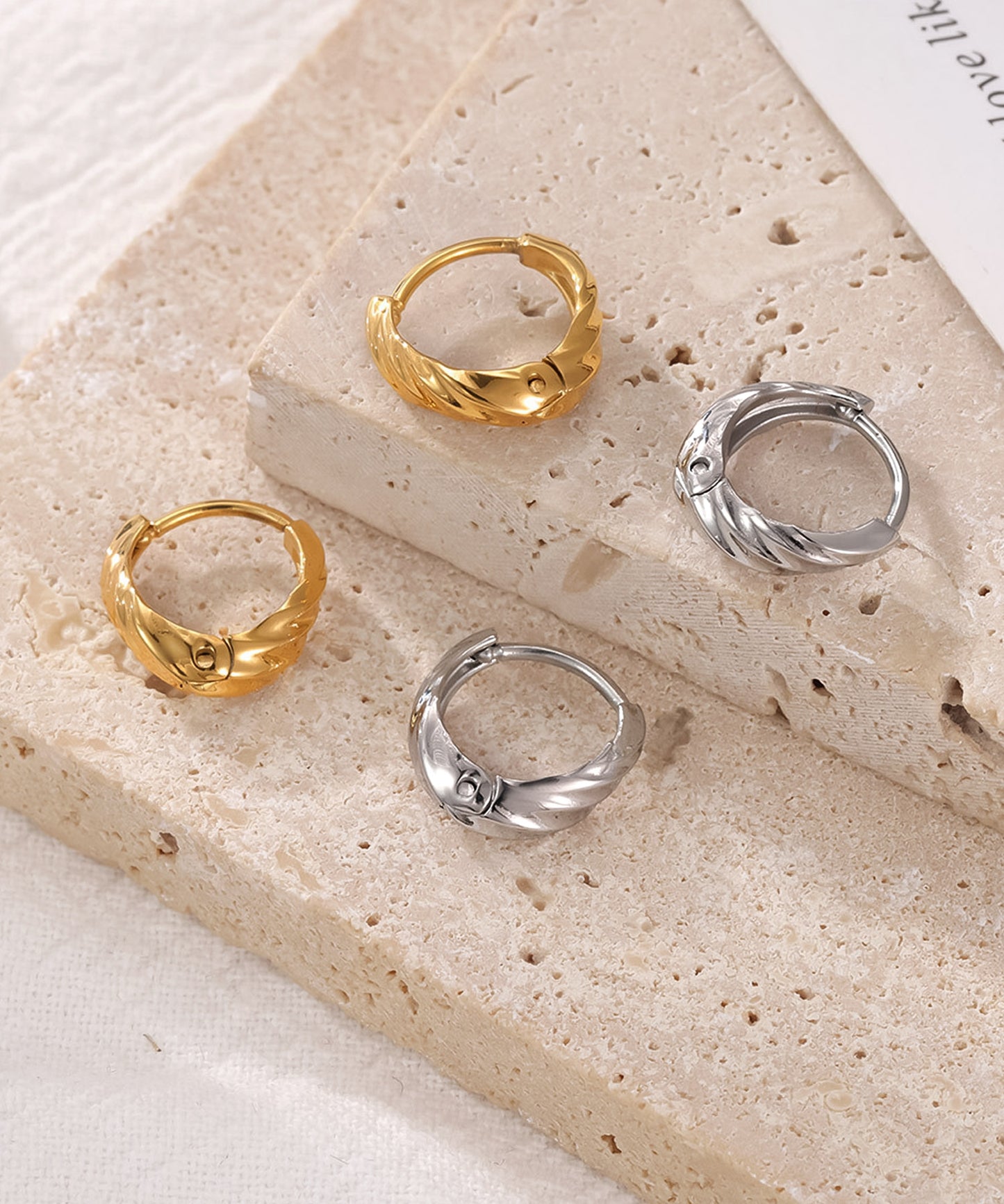 blackdia ocean ツイストフープピアス