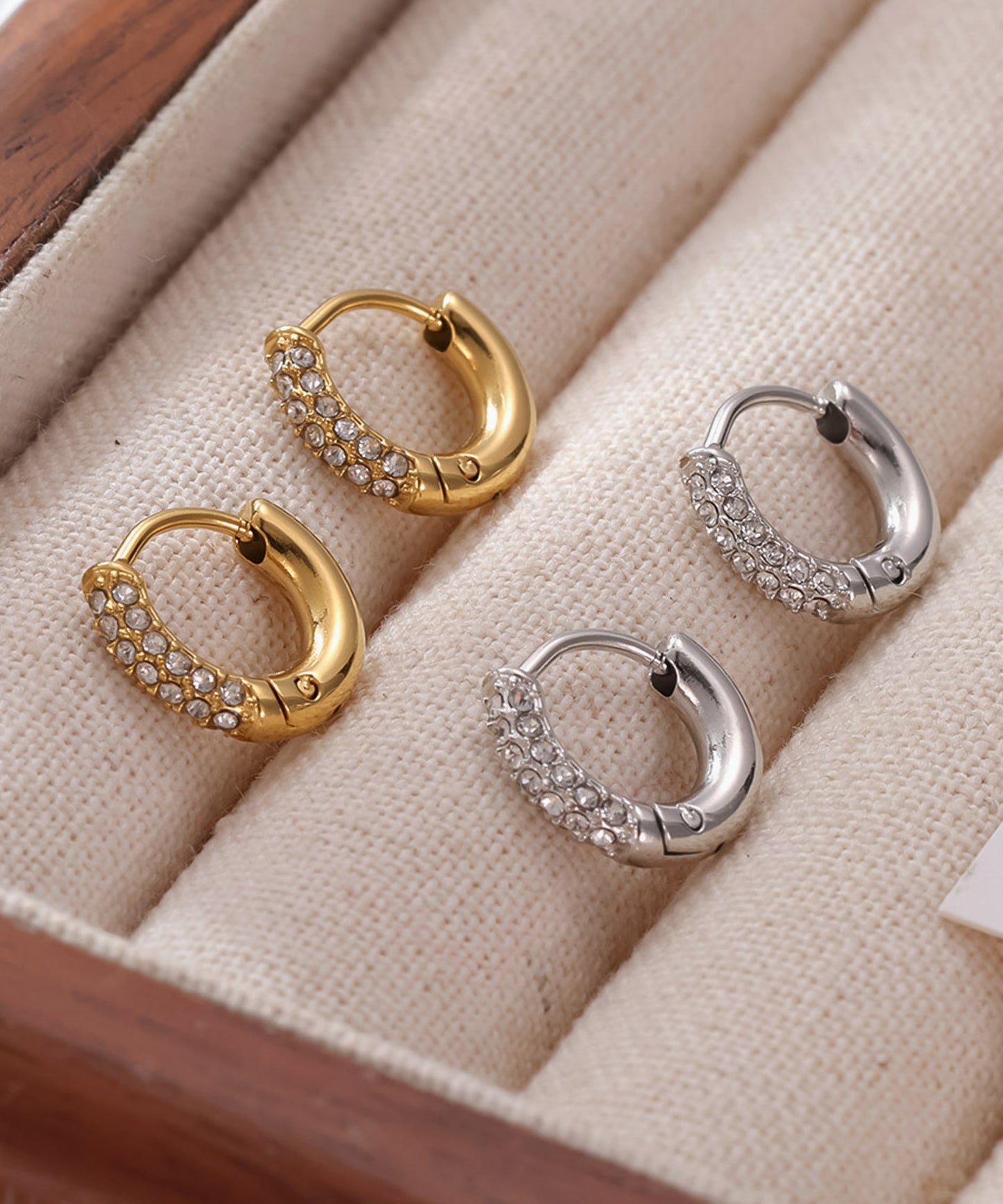 blackdia ocean パヴェ フープピアス