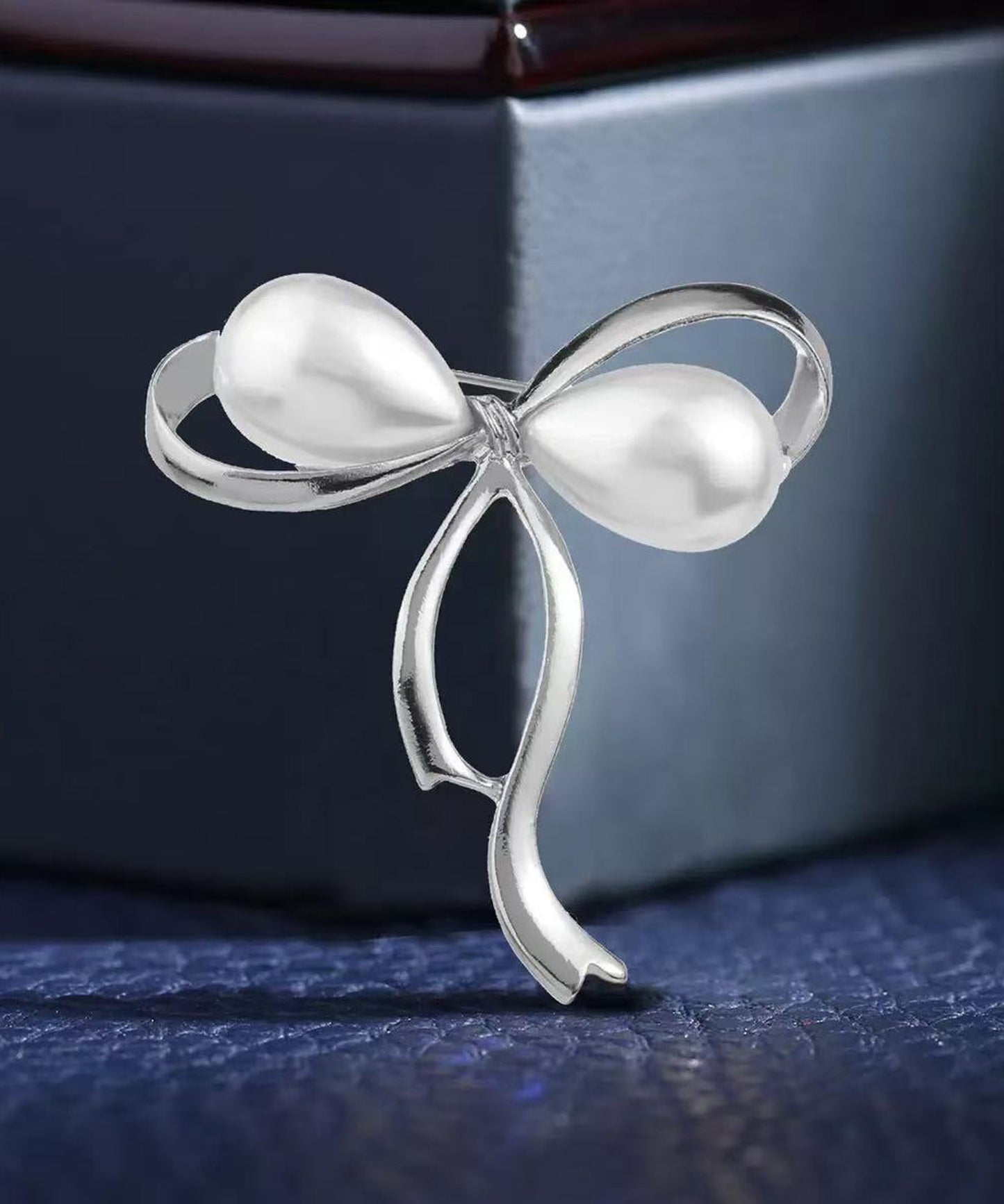 blackdia ocean ニュアンスリボンパールブローチ