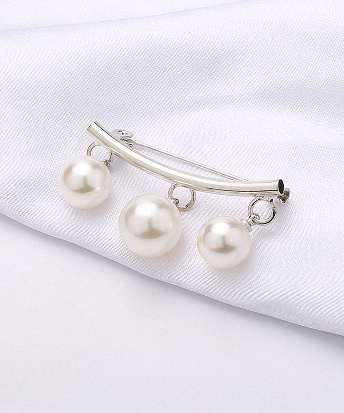 blackdia ocean トリプルパールブローチ