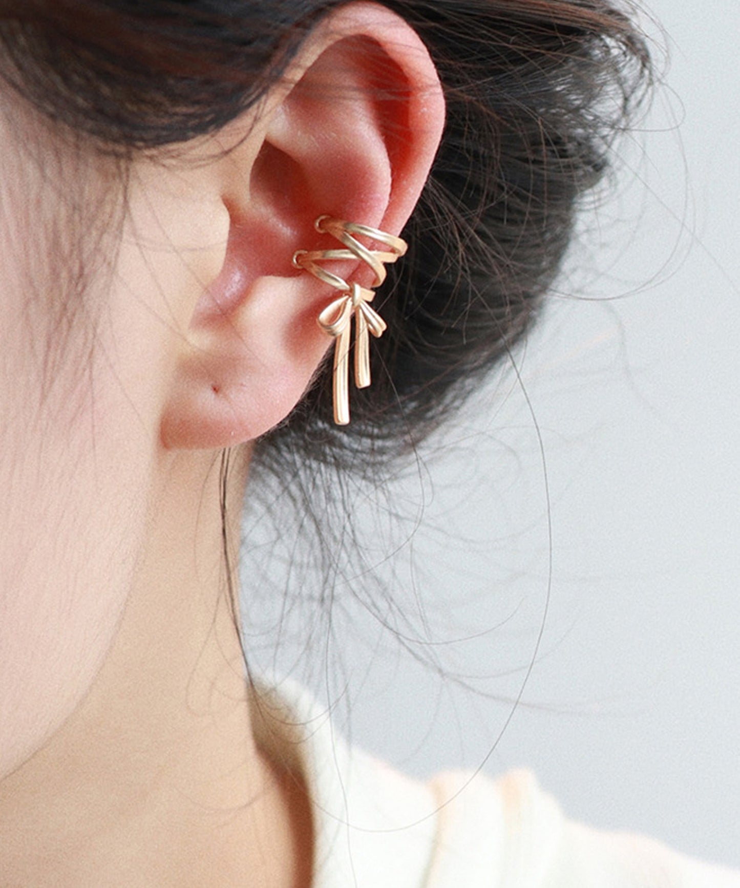 blackdia ocean 編み上げリボンイヤーカフ