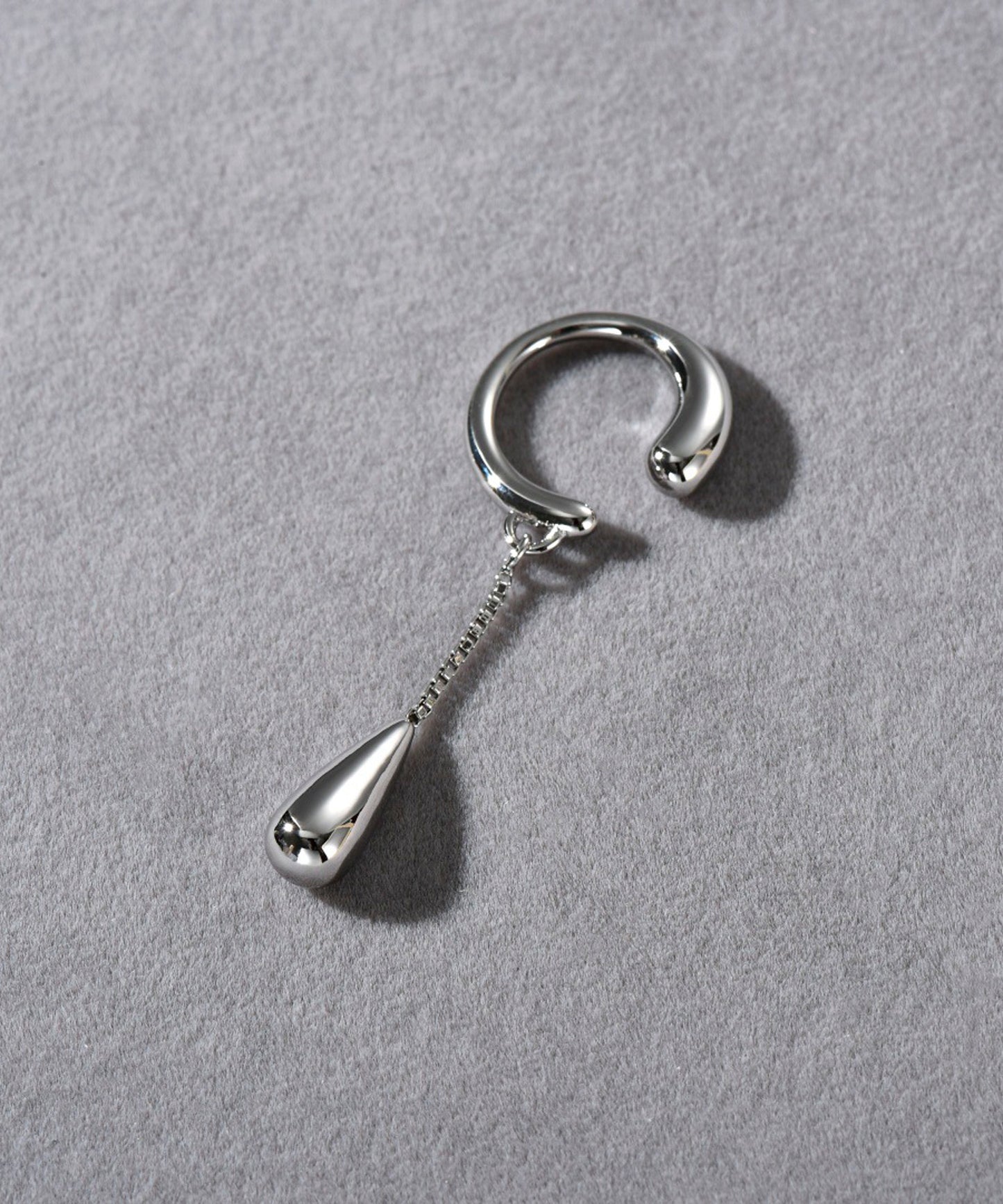 blackdia ocean スウィングドロップイヤーカフ