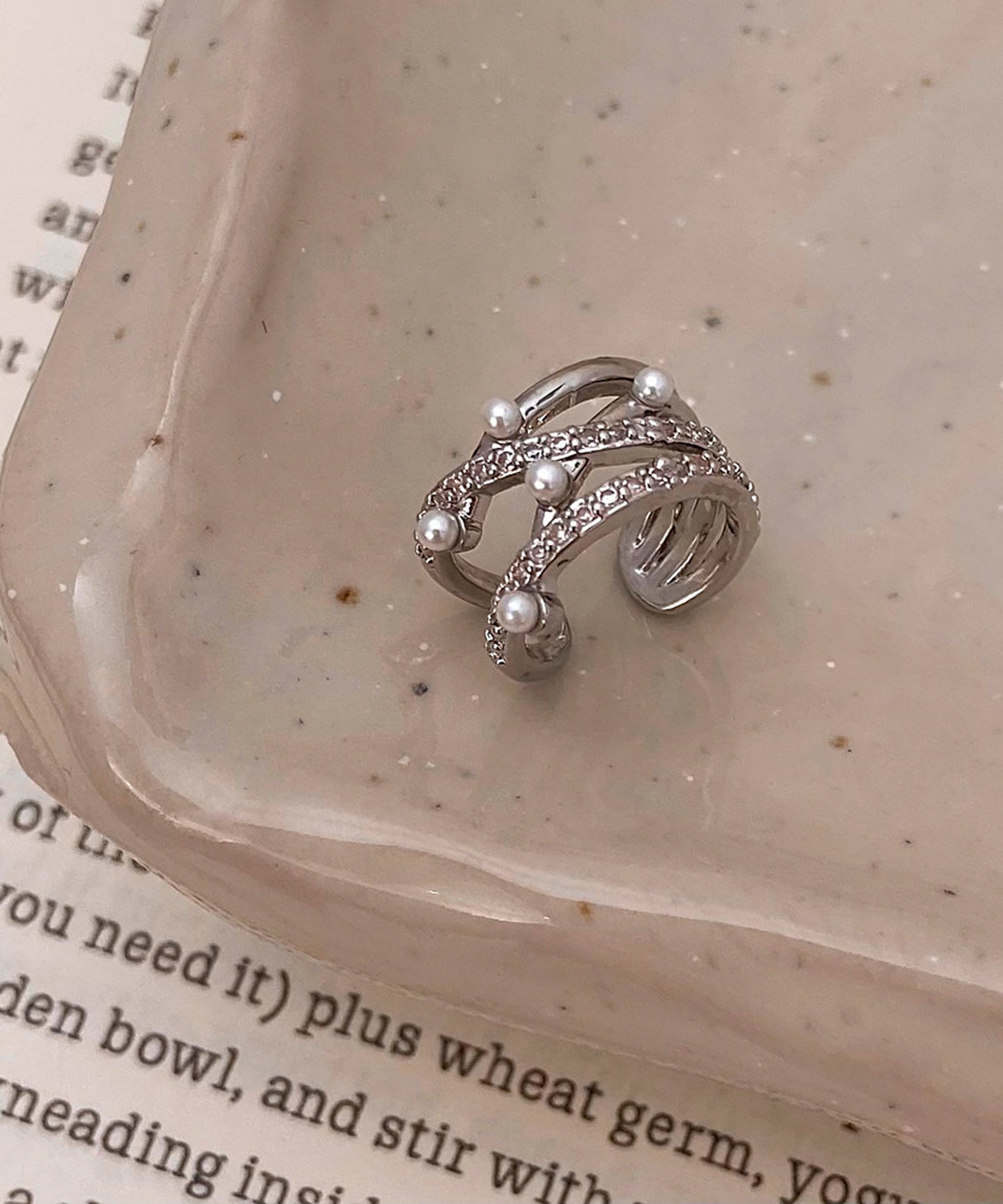 blackdia ocean ミニパールレイヤードイヤーカフ