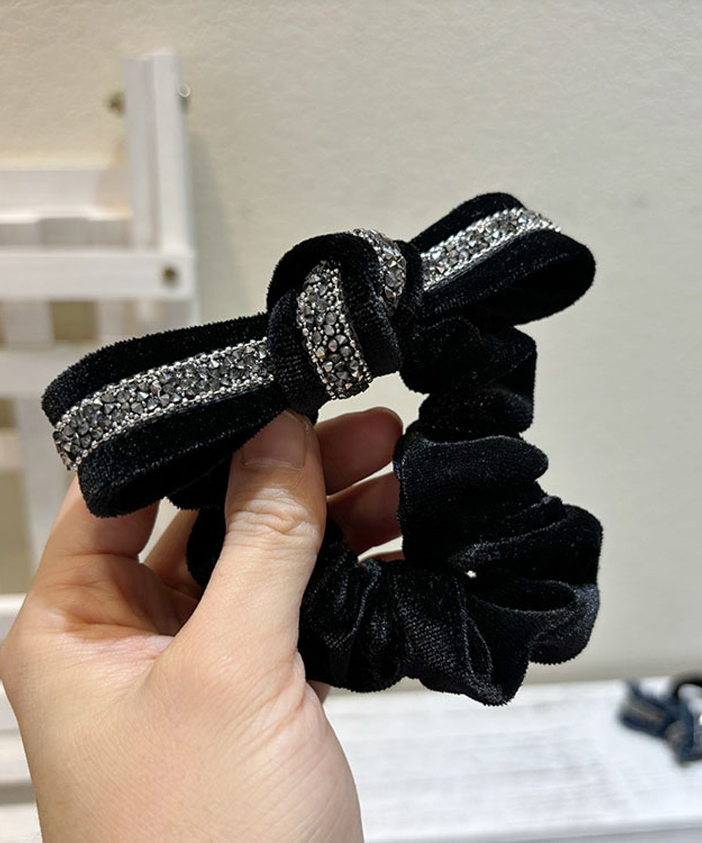 blackdia ocean ストーン付きベロアリボンシュシュ/バレッタ