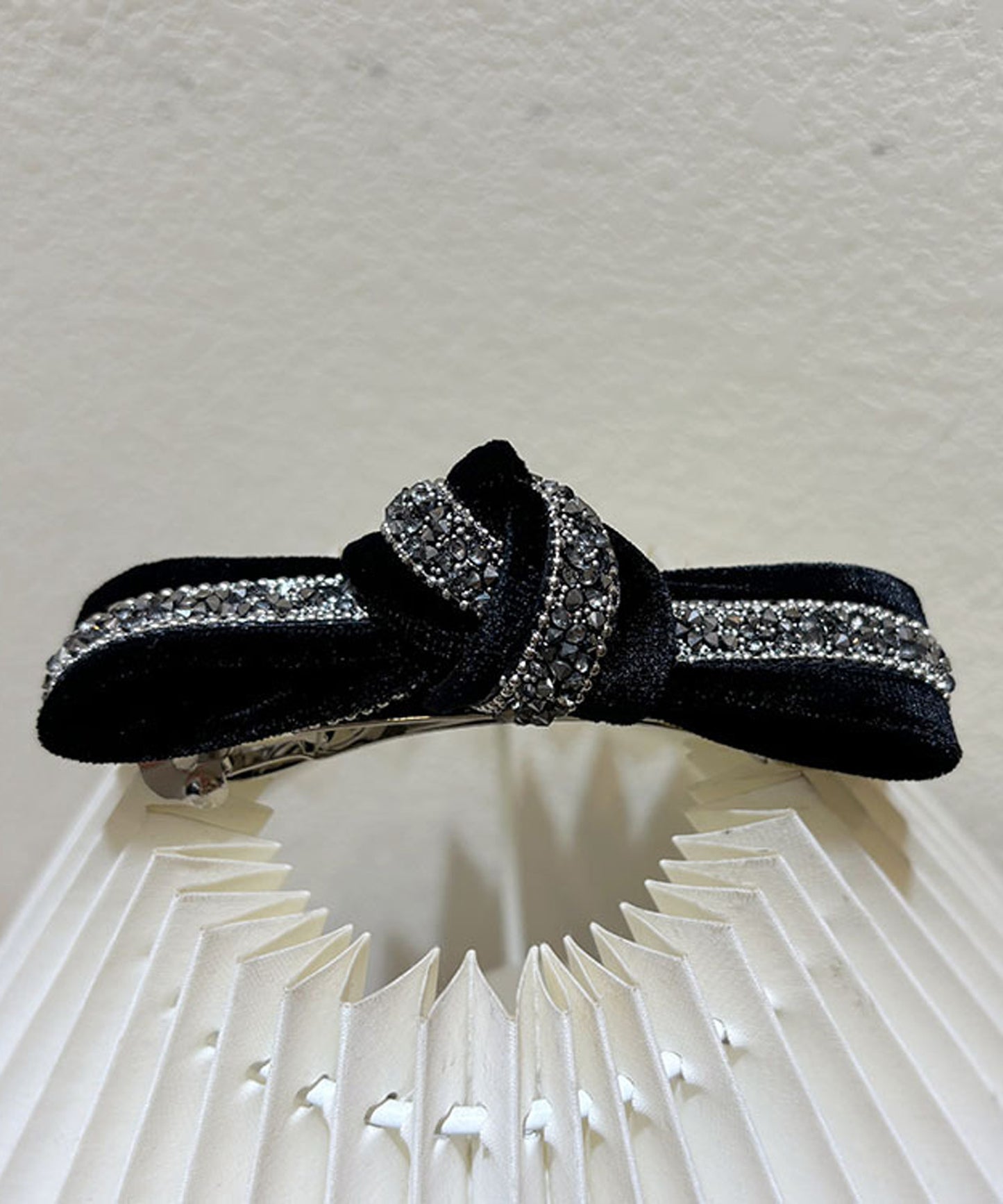 blackdia ocean ストーン付きベロアリボンシュシュ/バレッタ