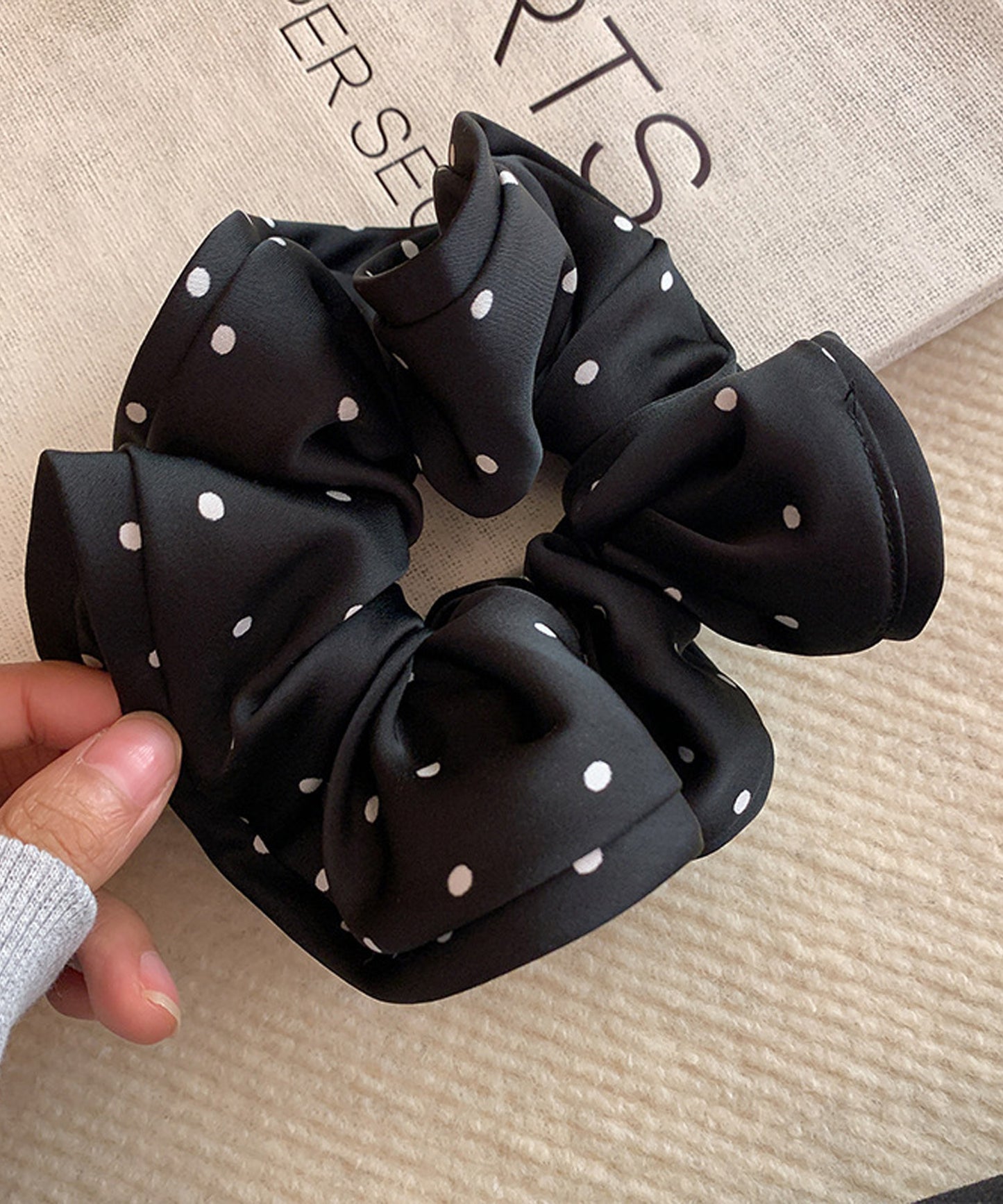 blackdia ocean サテンフリルシュシュ
