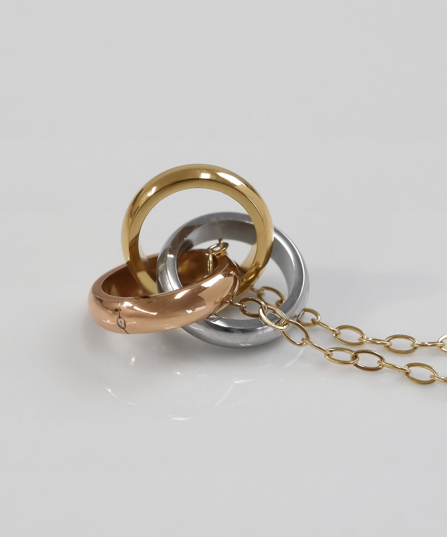 blackdia ocean トリニティネックレス