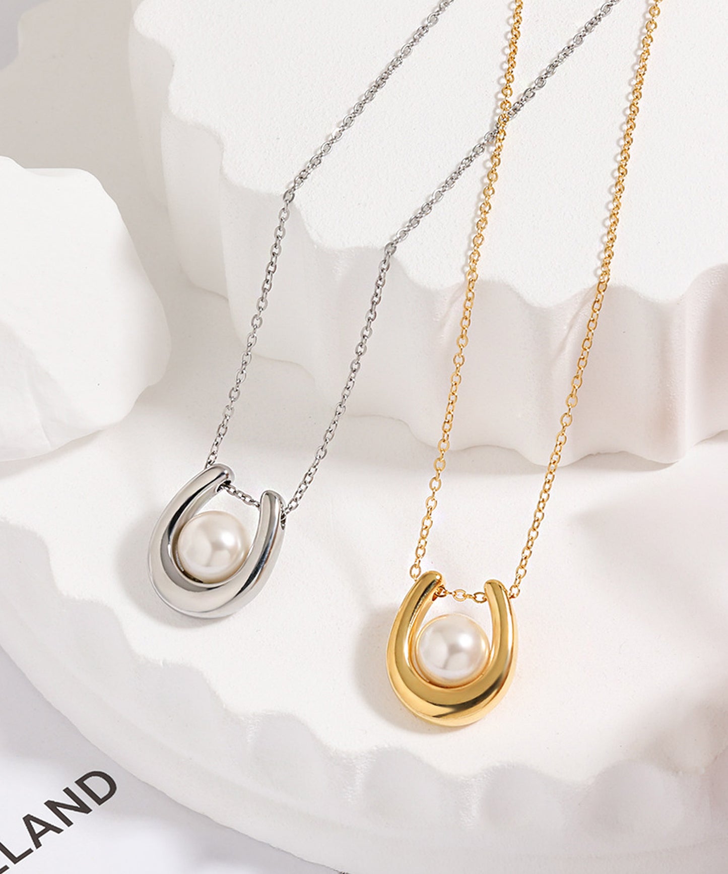 blackdia ocean ホースシューパールネックレス