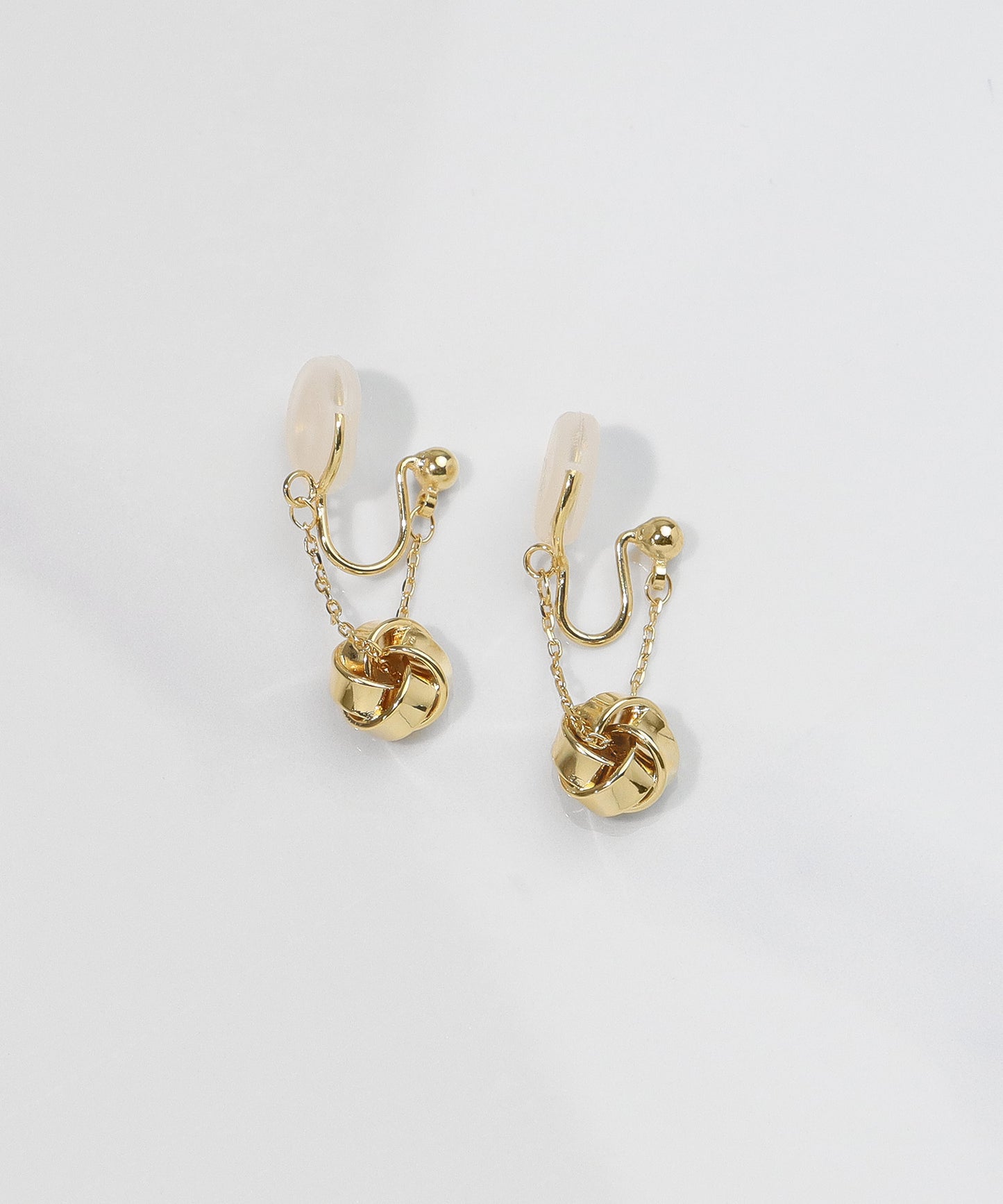 blackdia ocean チェーンフープ ツイストピアス/イヤリング