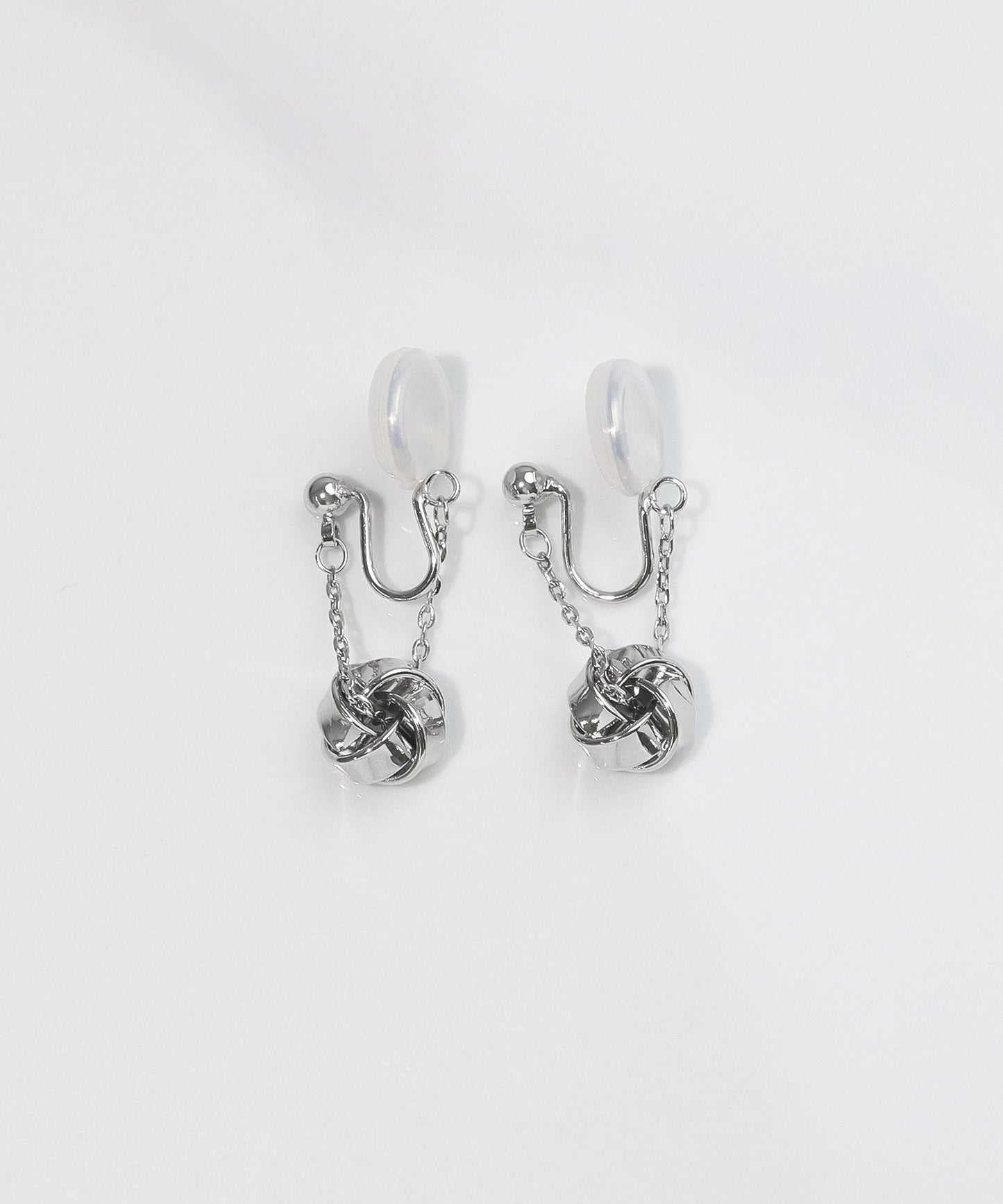 blackdia ocean チェーンフープ ツイストピアス/イヤリング