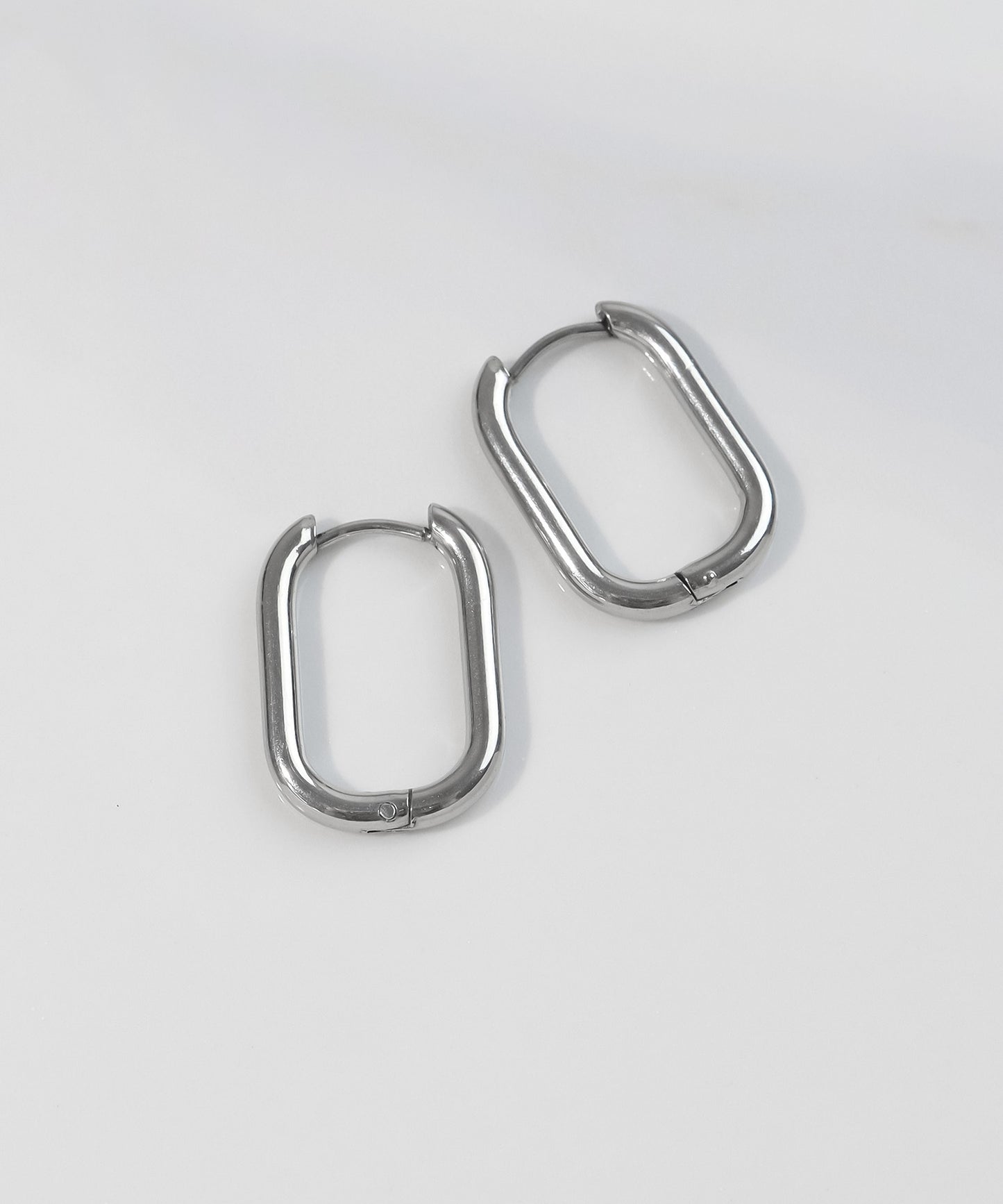 blackdia ocean オーバル フープピアス