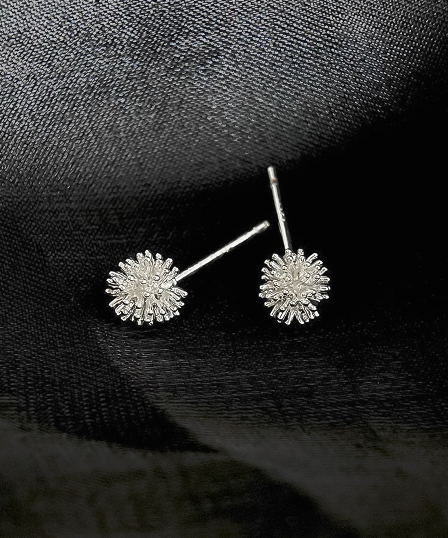 blackdia ocean スパークル タイニーピアス