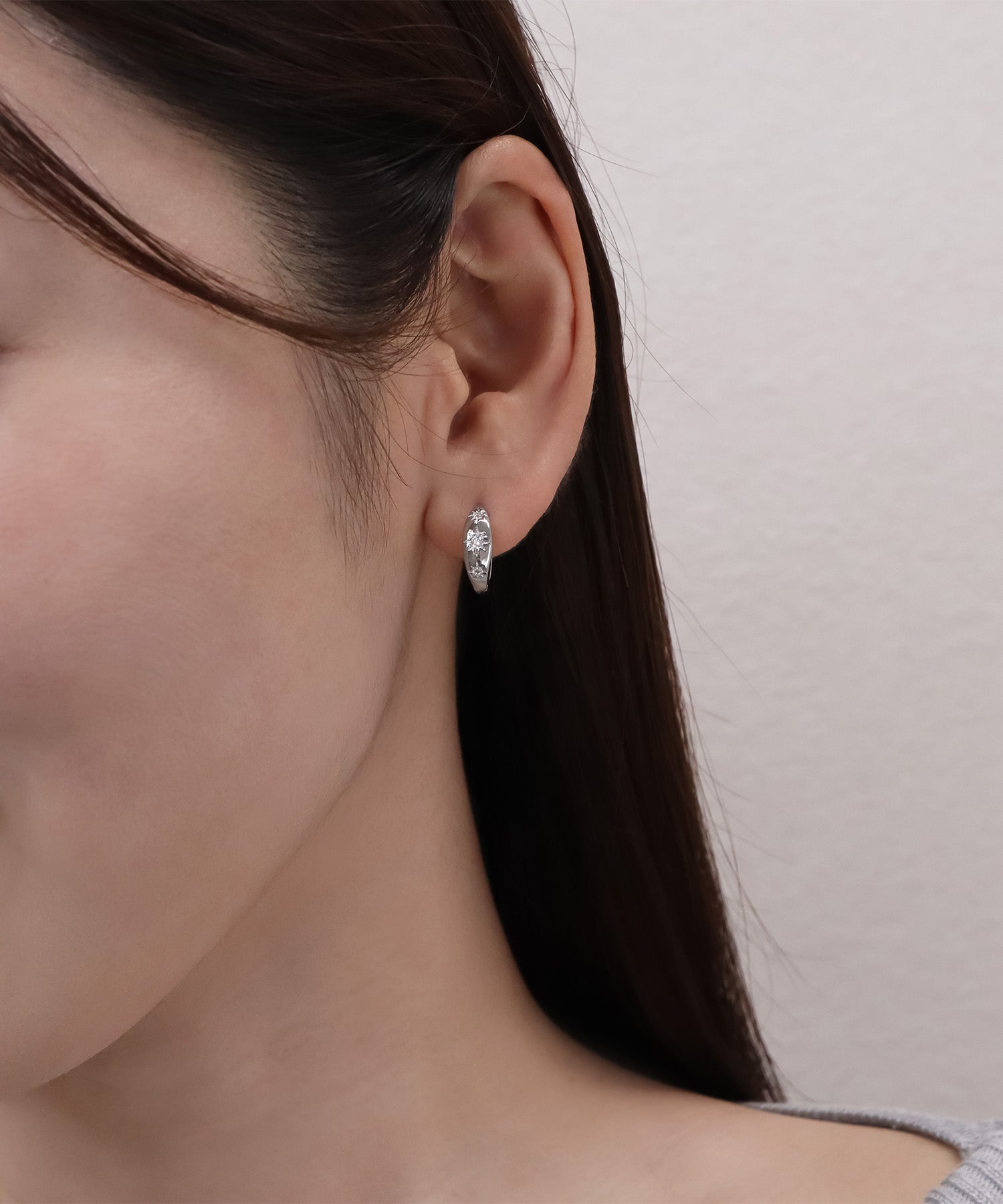 blackdia ocean ジルコニアスターフープピアス