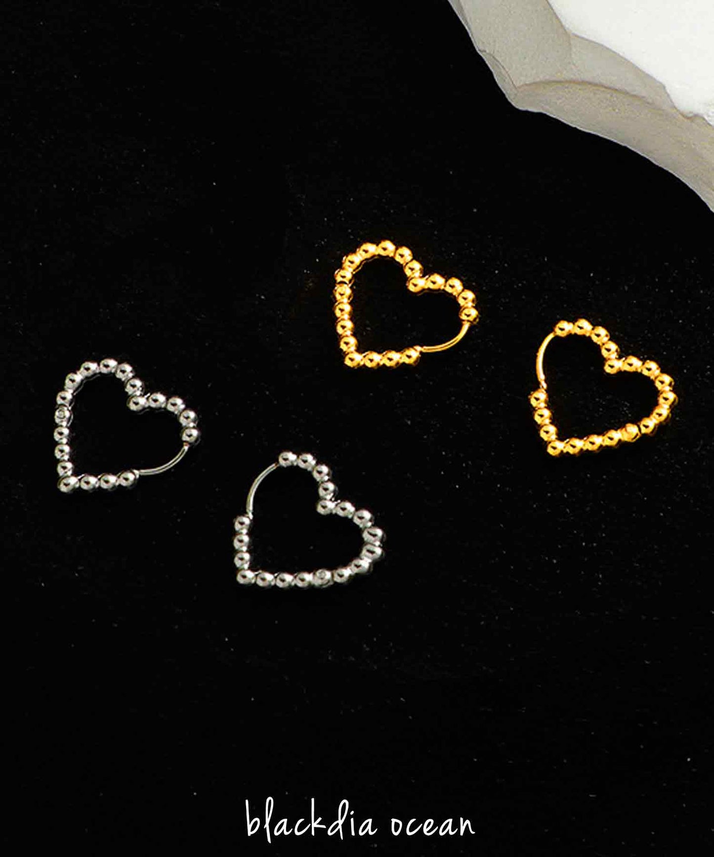 blackdia ocean ビーズハートピアス