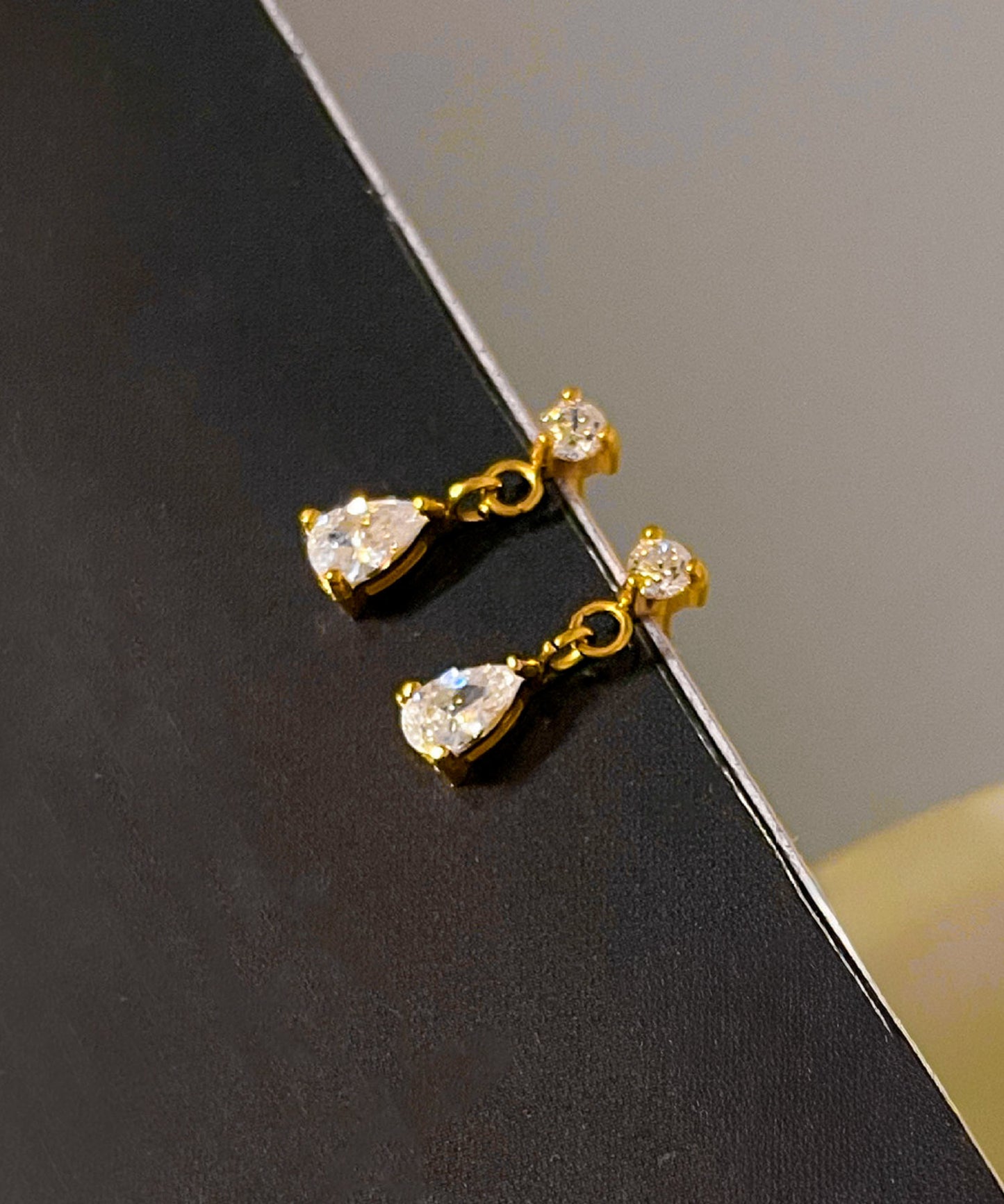 blackdia ocean ミニストーンドロップピアス