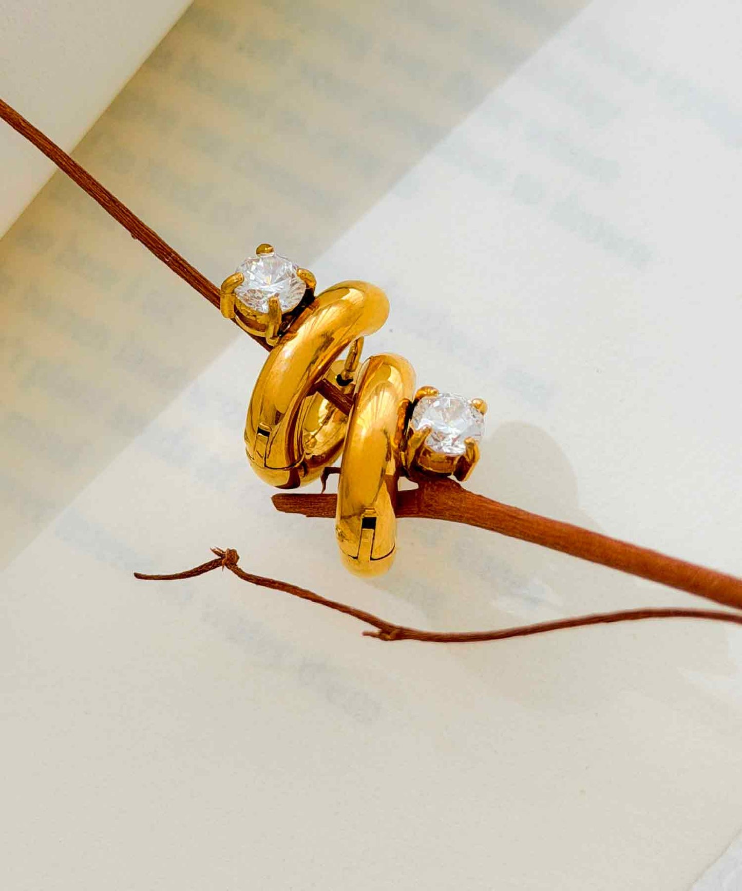 blackdia ocean ストーンポイントフープピアス