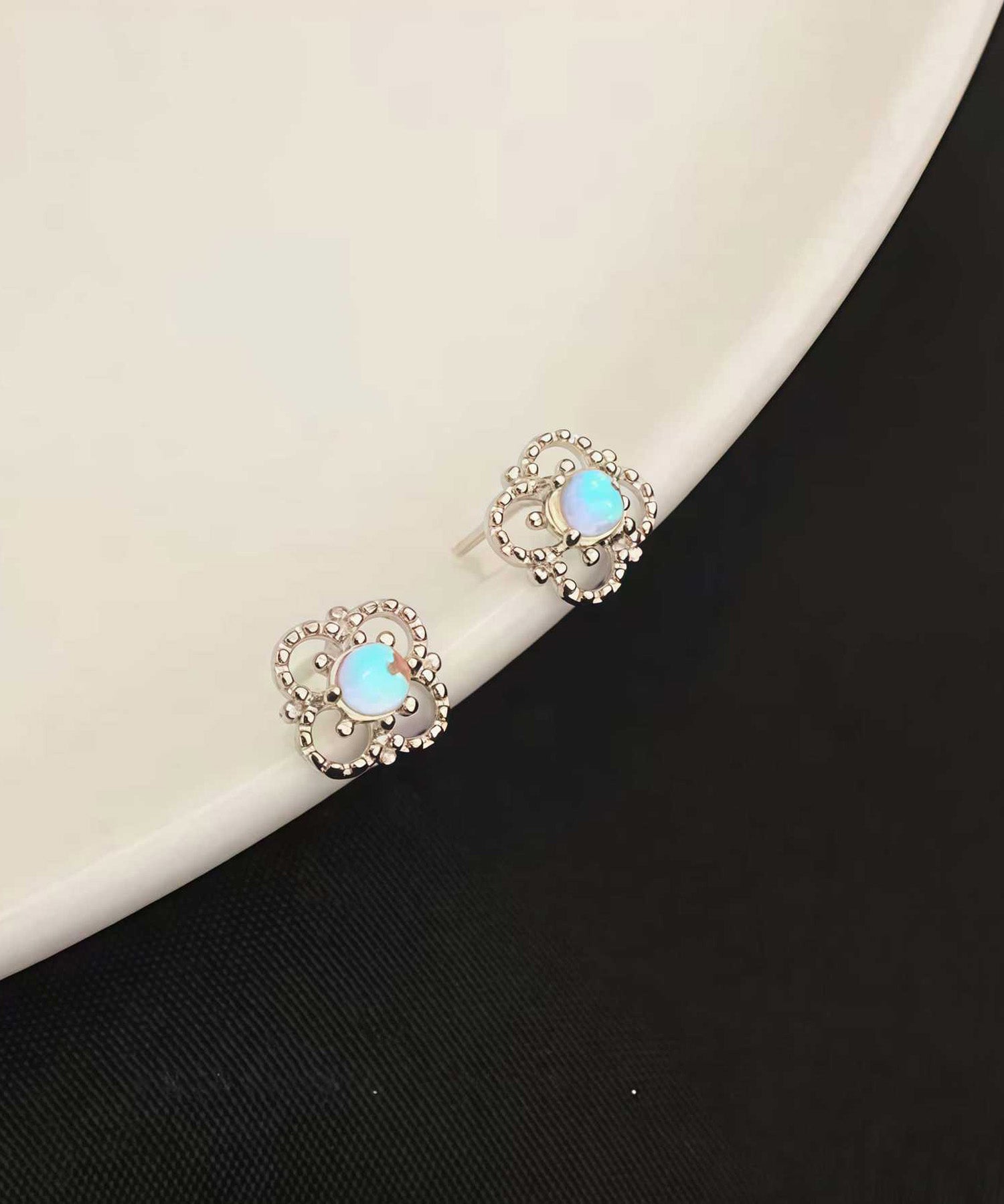 blackdia ocean クラシック・ブルーム オパールピアス