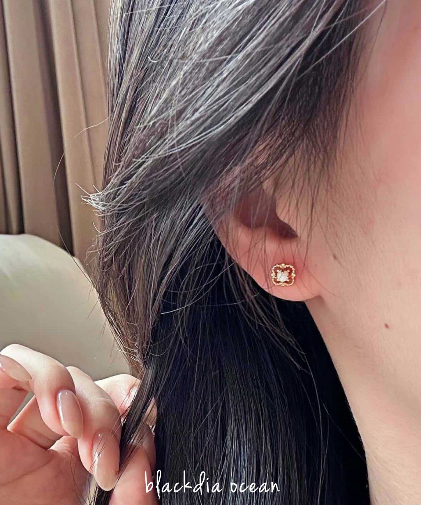 blackdia ocean クラシック・ブルーム オパールピアス