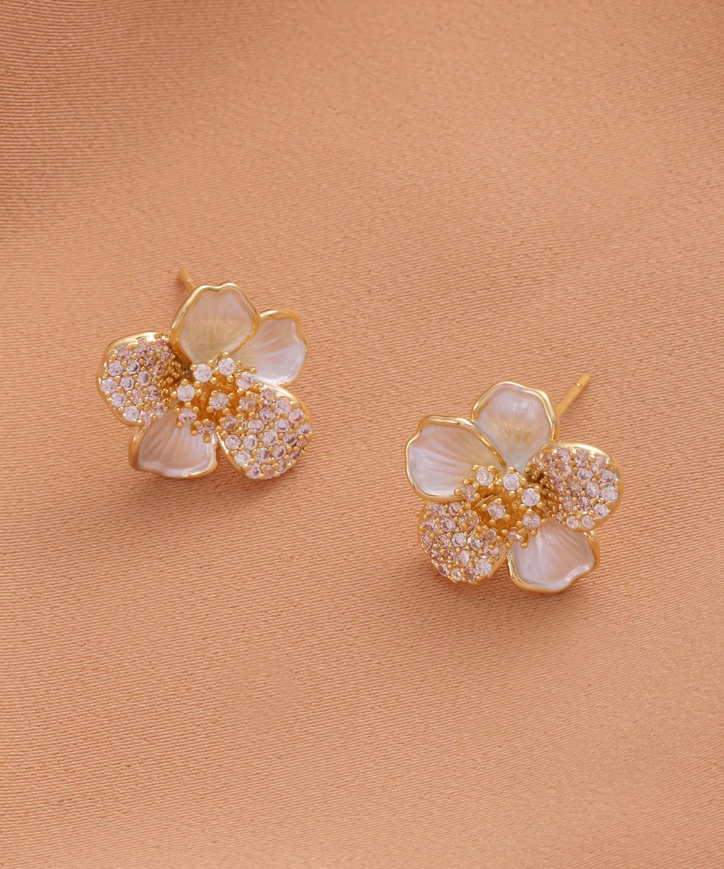 blackdia ocean フラワー ビジュー ピアス