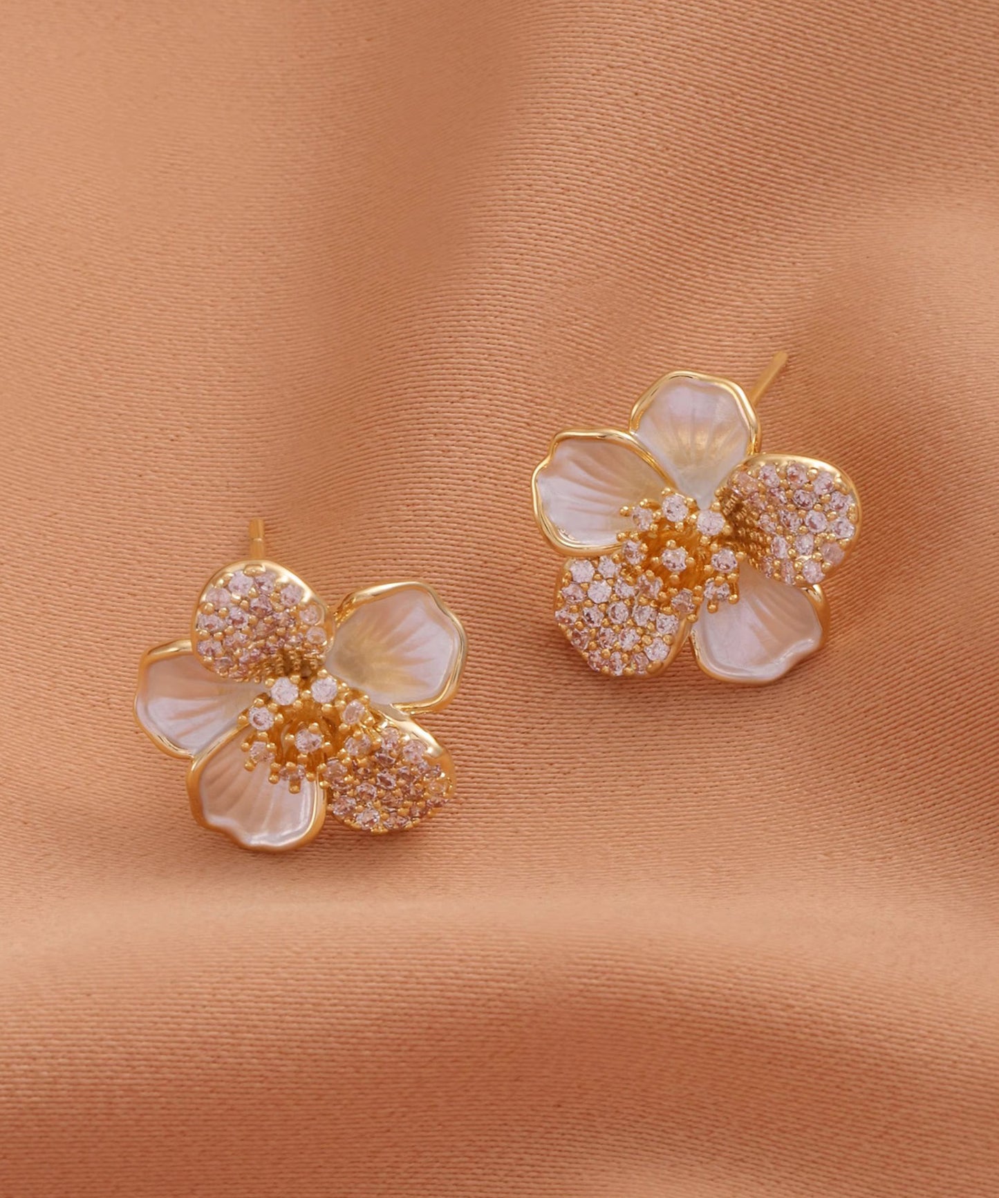 blackdia ocean フラワー ビジュー ピアス