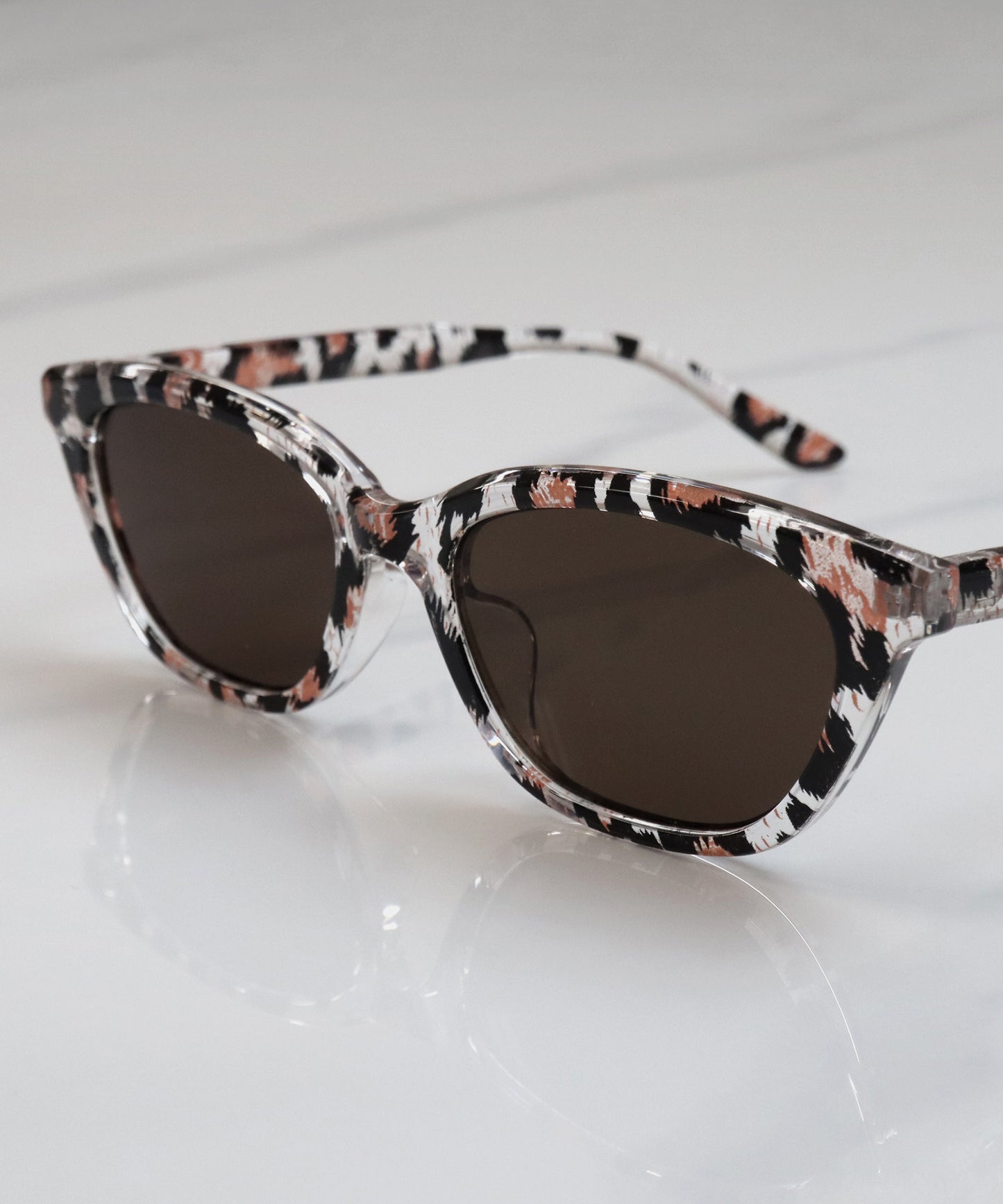 blackdia ocean シエル キャットアイサングラス 035（全4色）