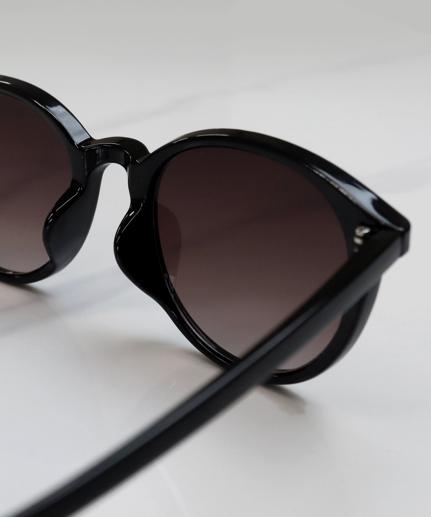 blackdia ocean ステラ ボストンサングラス 040（全3色）