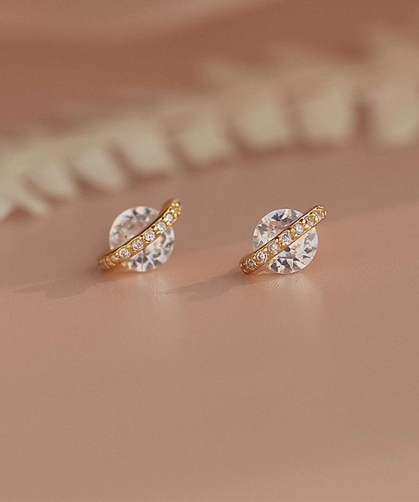 blackdia ocean ジルコニアライン オン カラットピアス