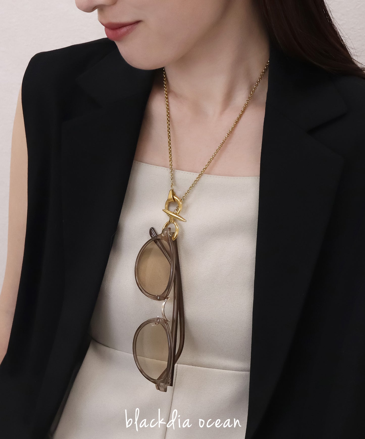 blackdia ocean マンテル ネックレス/サングラスホルダー