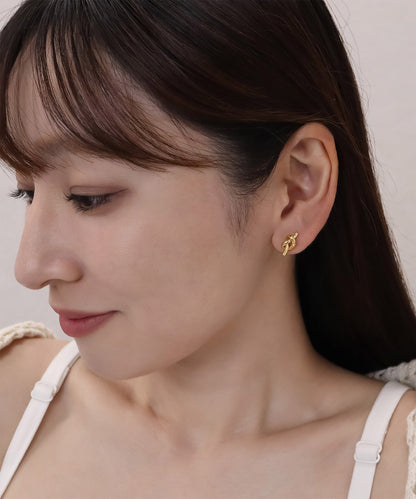 blackdia ocean ツイストミニピアス