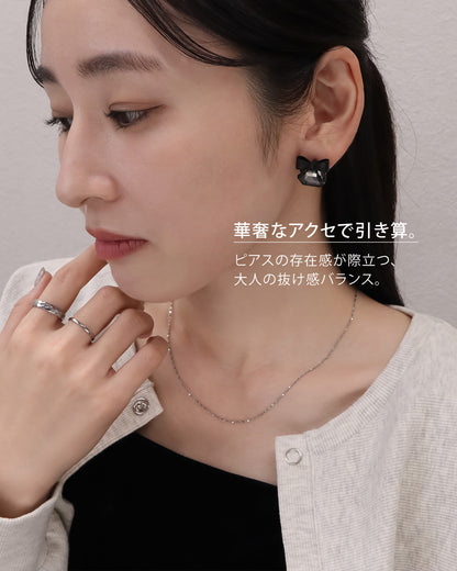 【今週末限定価格】blackdia ocean スクエアストーン リボンピアス/イヤリング