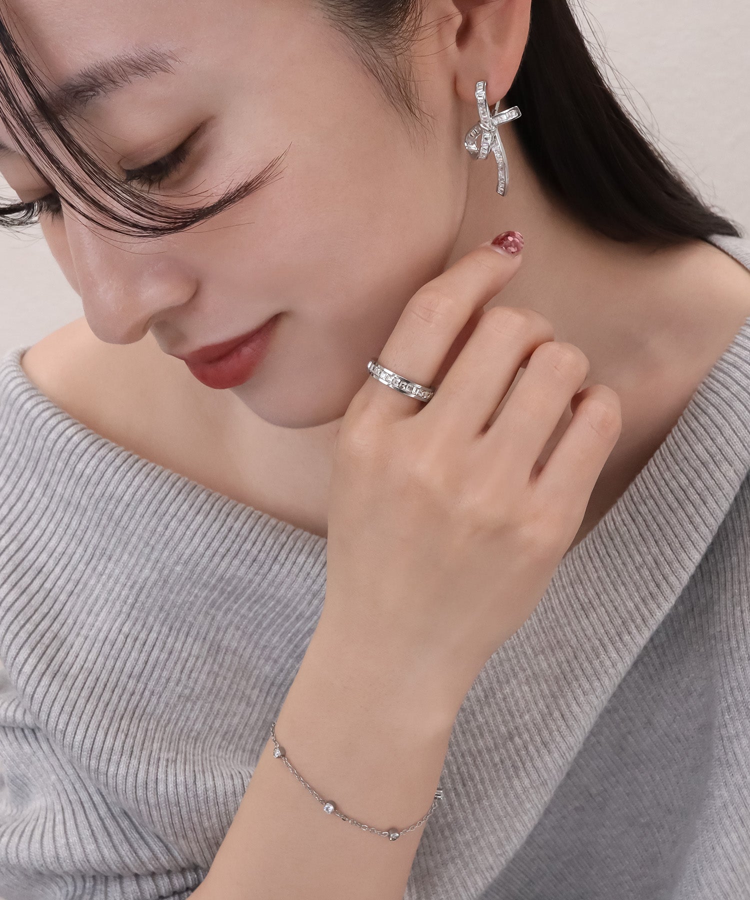 blackdia ocean ジルコニアリボンピアス