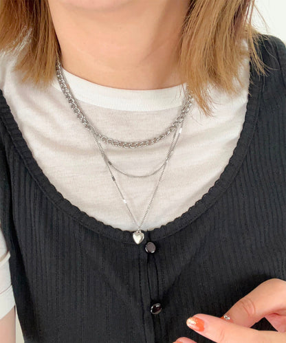 8/25 (Tue.) 17:00~販売【maiko様コラボ】ハートチャーム 3連ネックレス